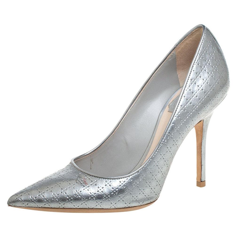 Christian Dior Silver Leather Slip On Pumps Size 35