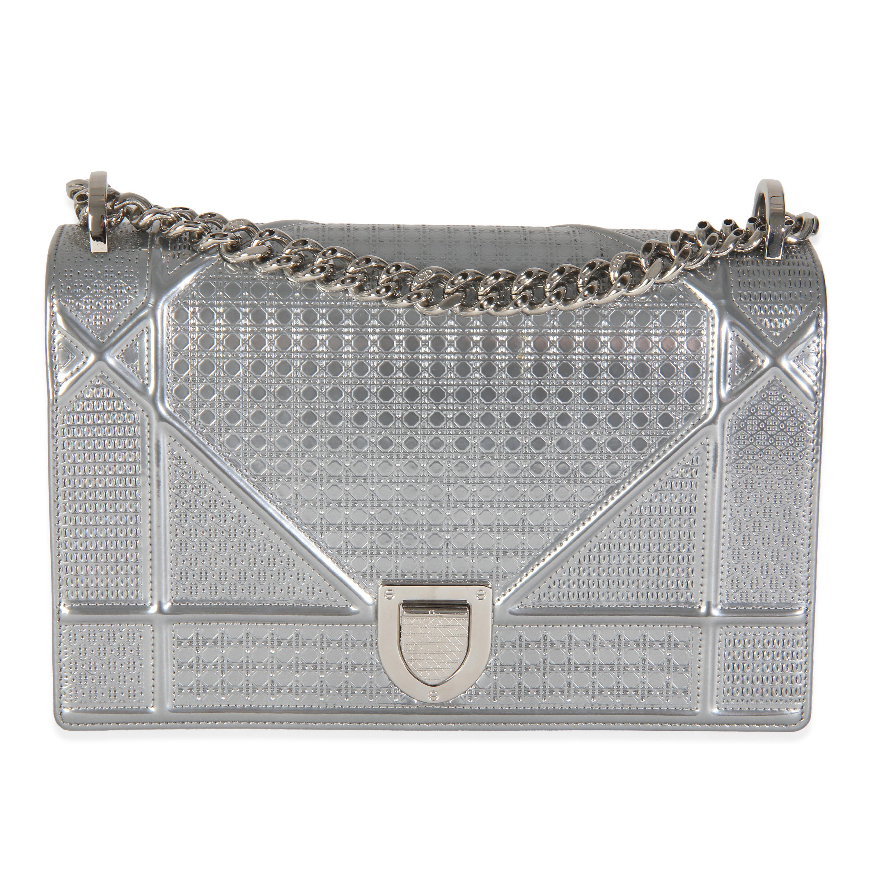 Christian Dior Silver Metallic Micro Cannage Patent Medium Diorama Flap Bag For Sale