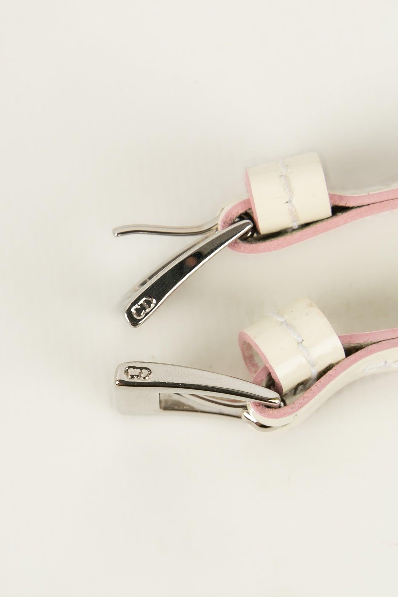 Christian Dior Verstellbarer Gürtel aus versilbertem Metall im Angebot 5