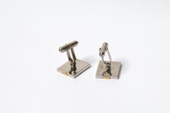 Gemelos con logotipo en tono plateado de Christian Dior