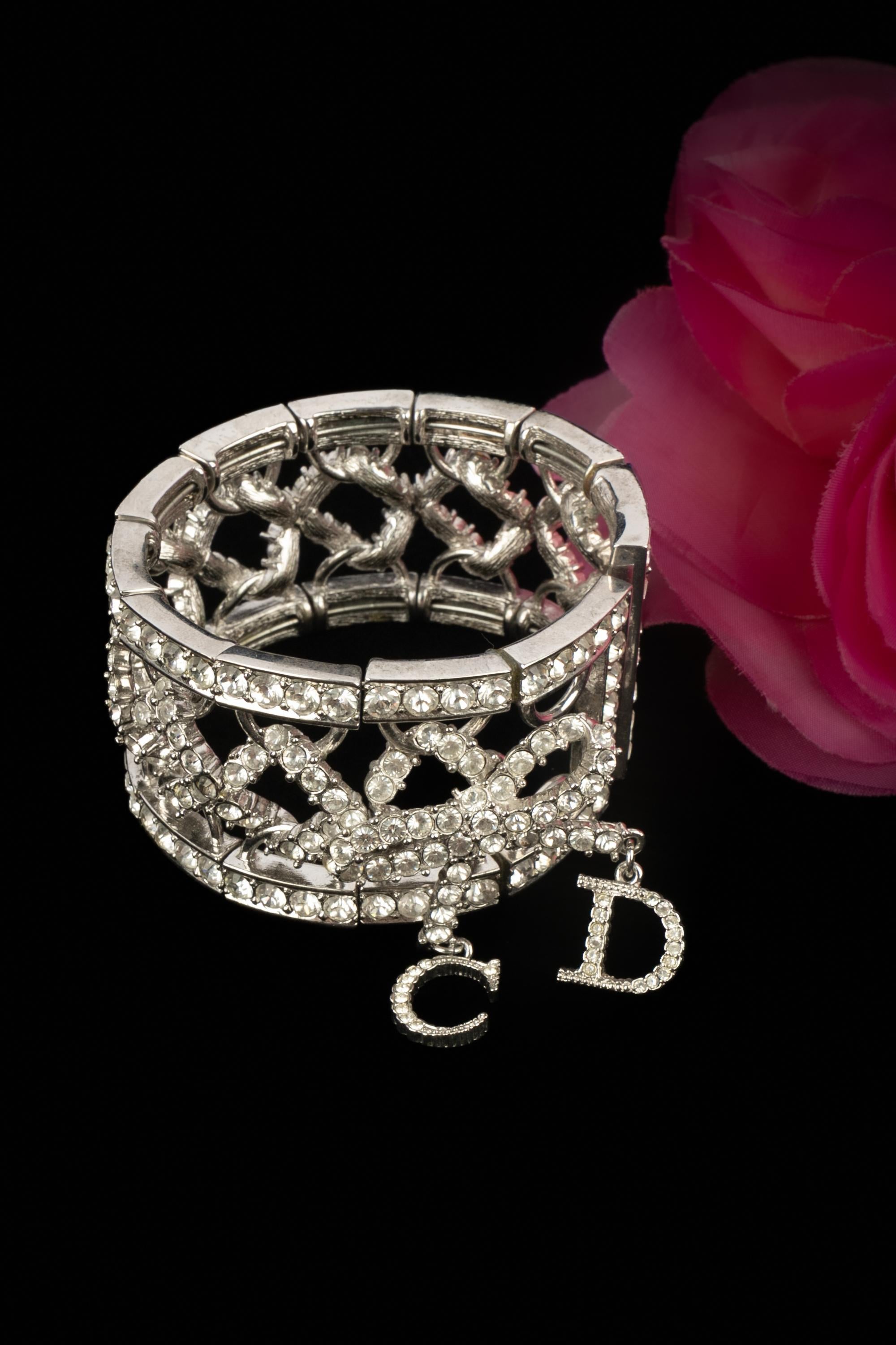 Bracciale in metallo argentato Christian Dior in vendita 6