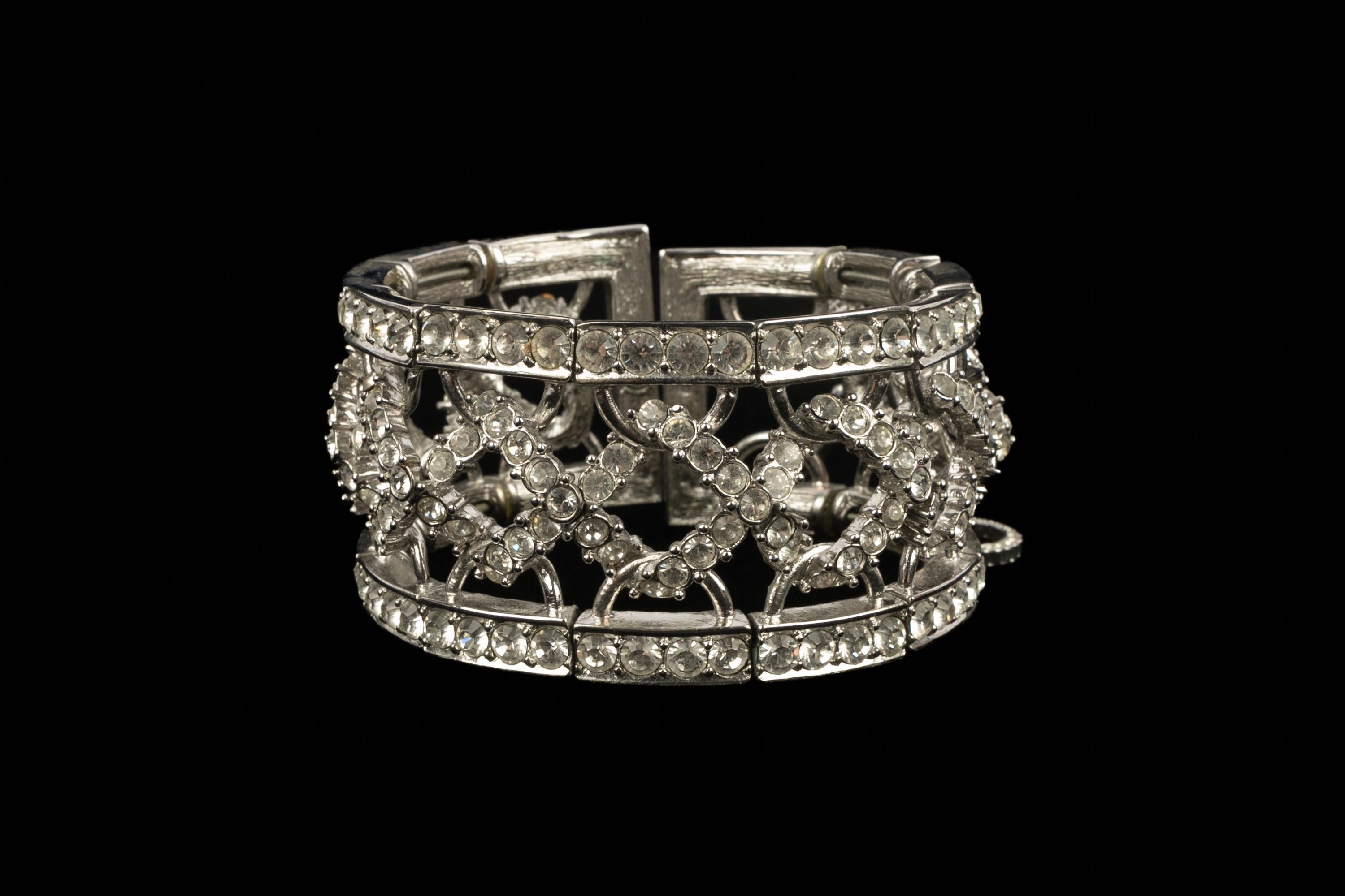 Bracciale in metallo argentato Christian Dior in vendita 5