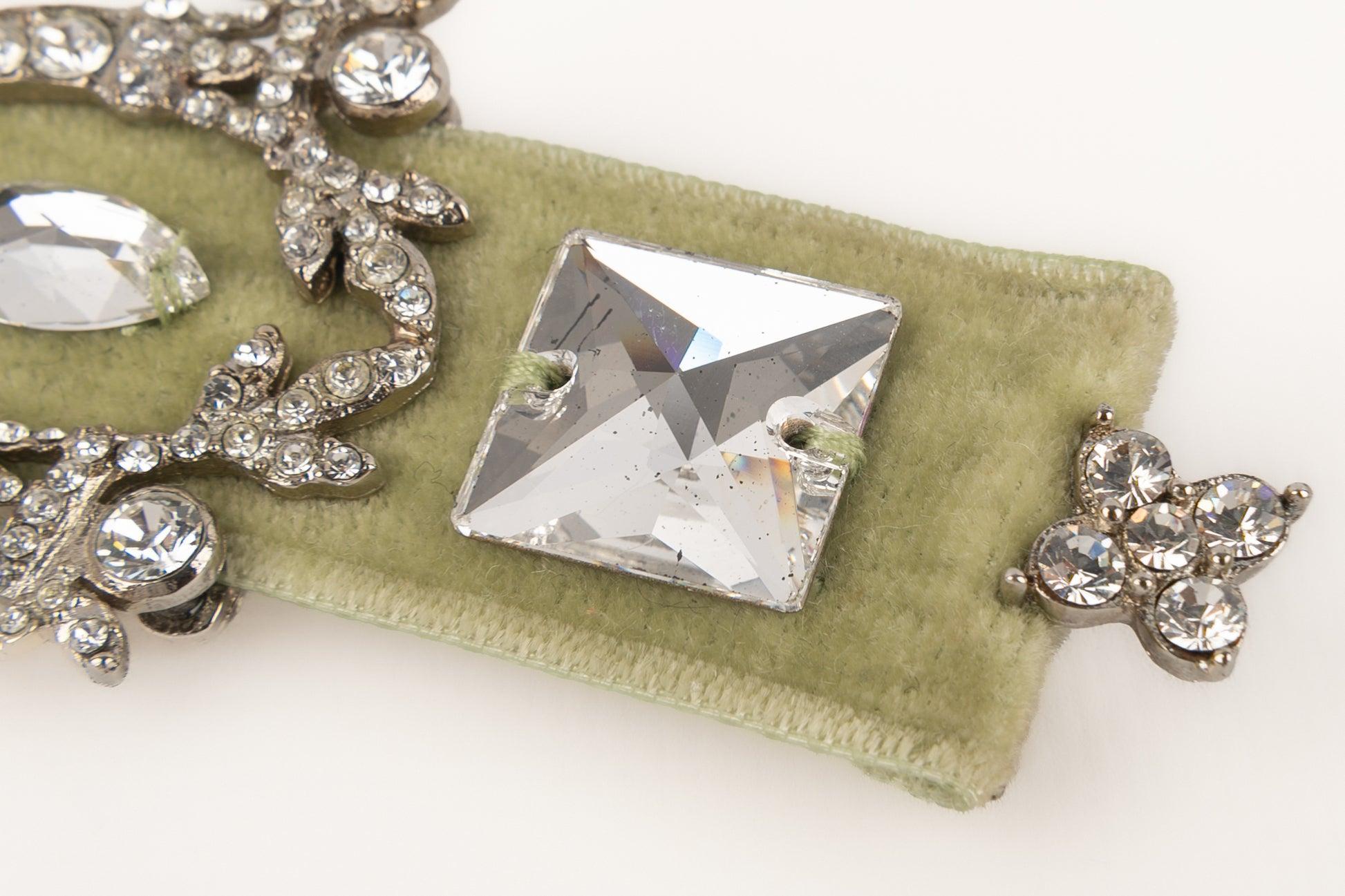 Christian Dior Silberne Metallbrosche, 2000 im Zustand „Hervorragend“ im Angebot in SAINT-OUEN-SUR-SEINE, FR
