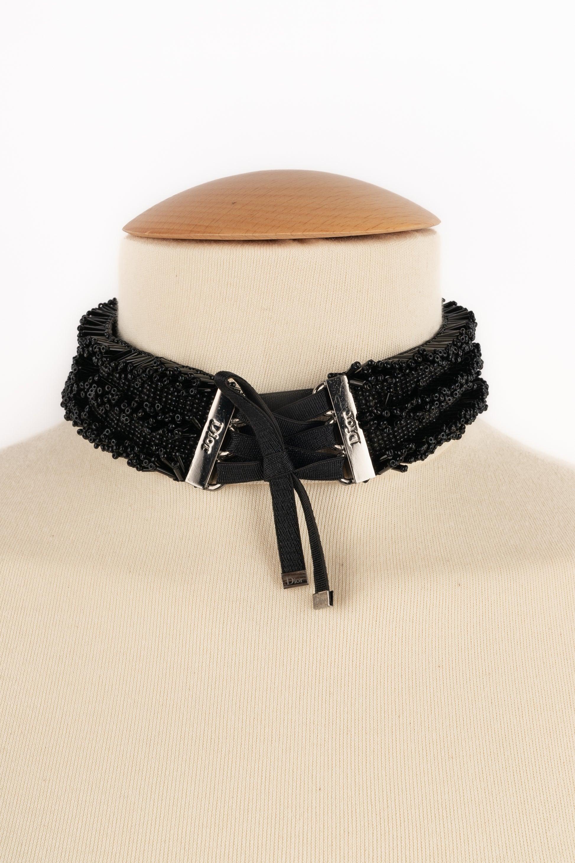 Collana girocollo in metallo argentato Christian Dior In condizioni ottime in vendita a SAINT-OUEN-SUR-SEINE, FR