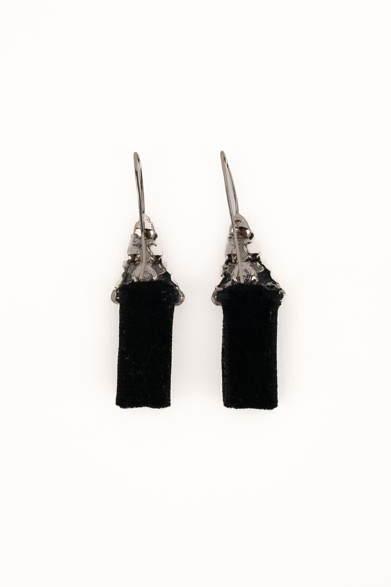 Christian Dior Silvery Metal Earrings, 2000 For Sale 2
