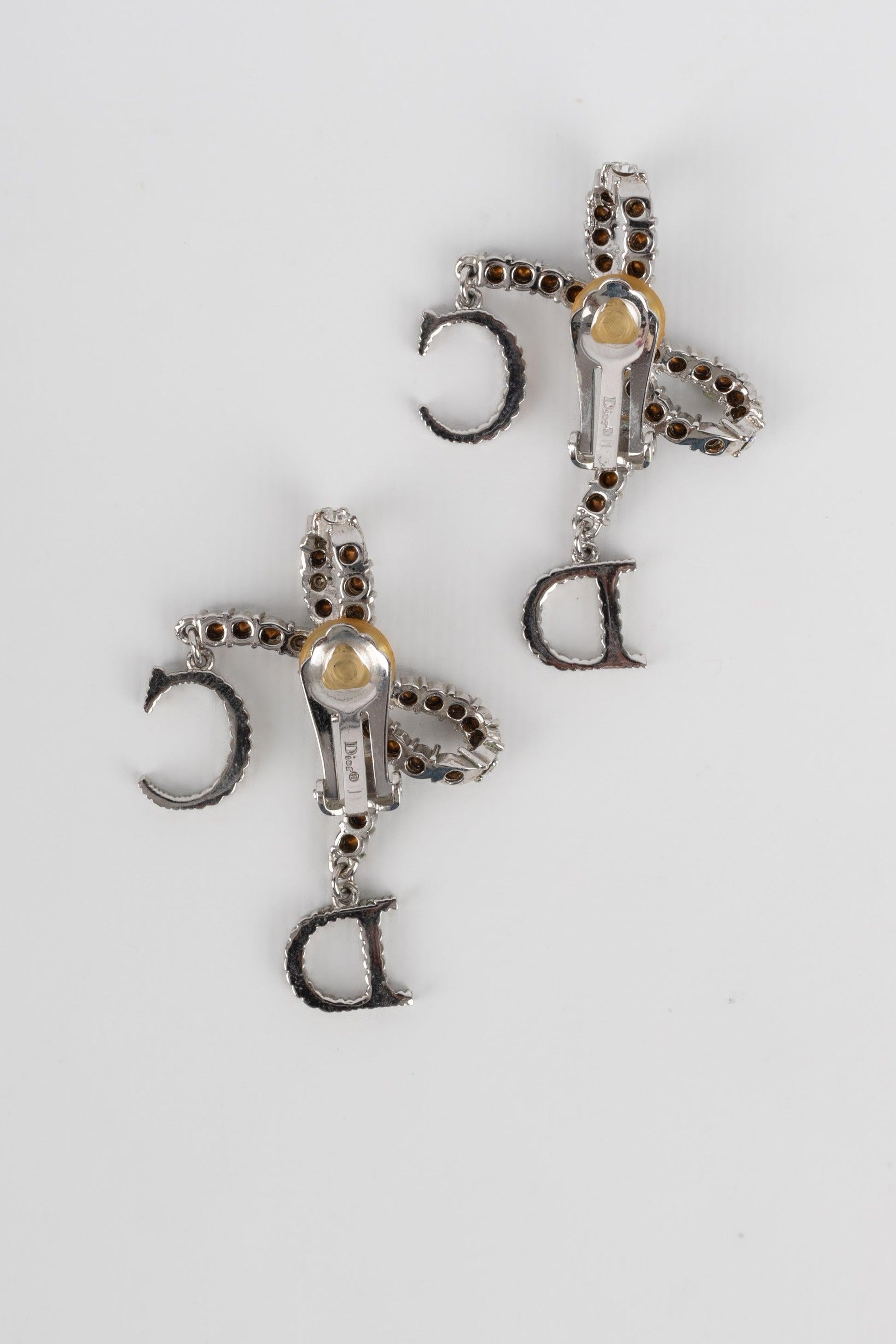 Christian Dior Silvery Metal Earrings with Swarovski Rhinestones For Sale 1