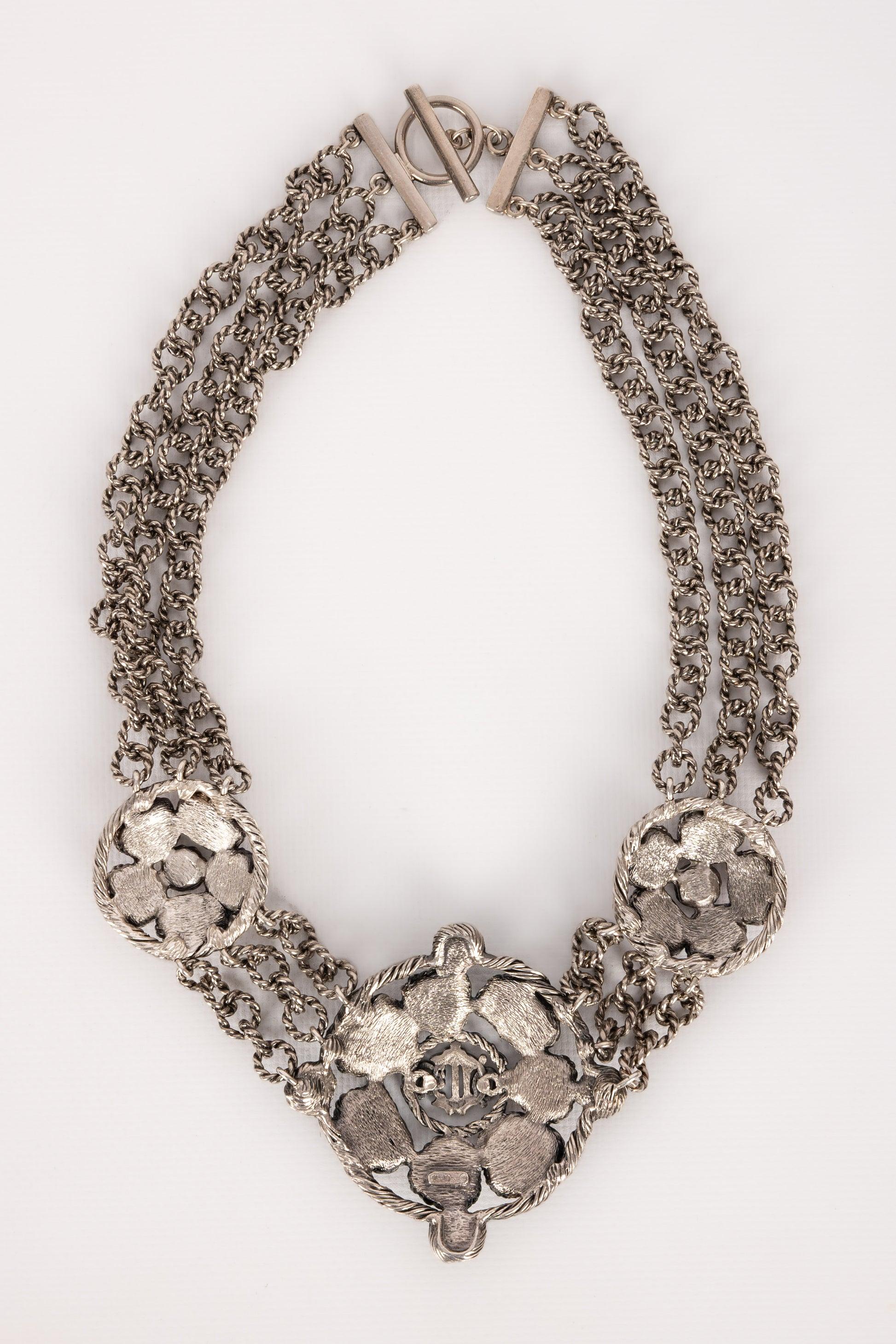 Christian Dior Silvery Metal Necklace with Glass Paste Cabochons, 1990 For Sale 3
