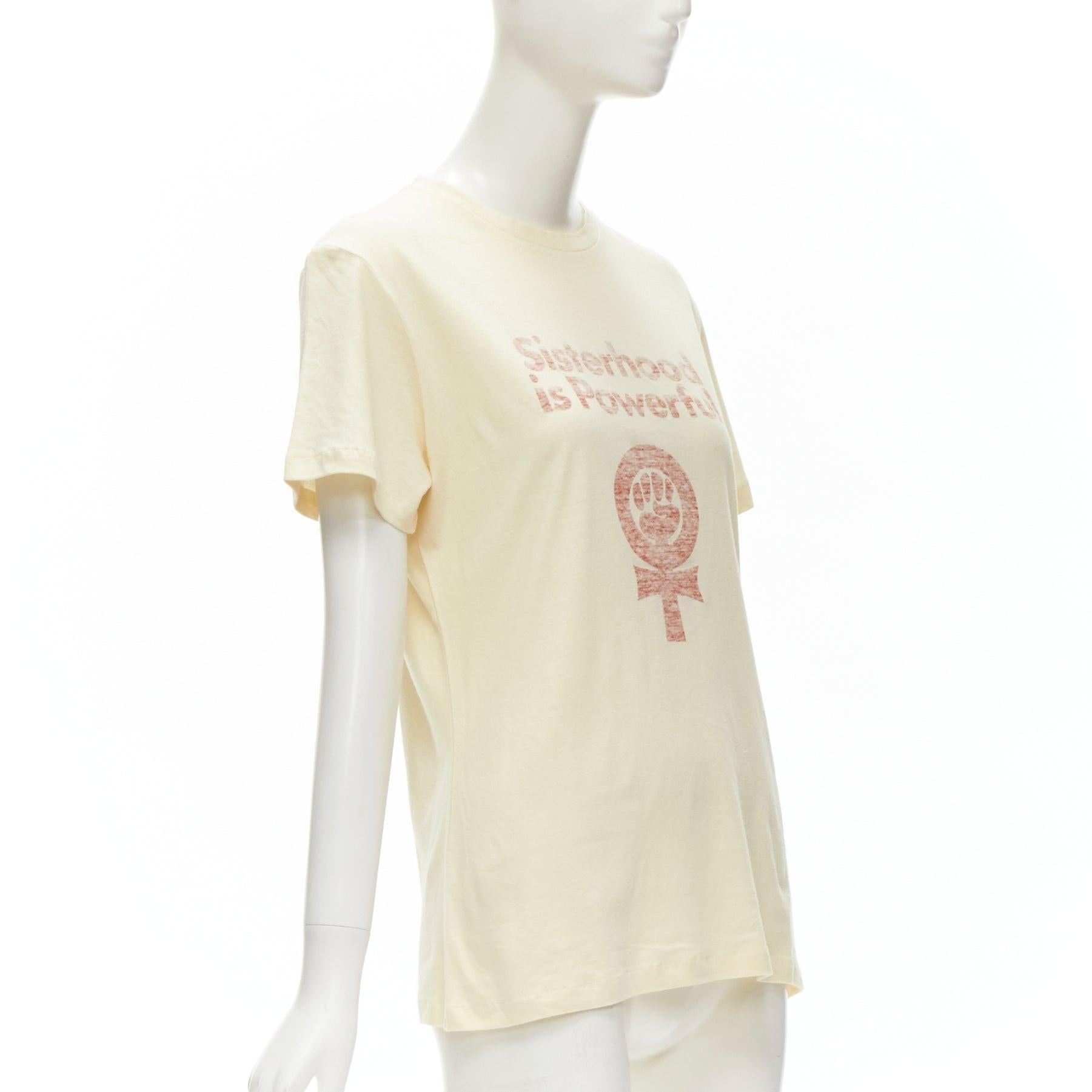CHRISTIAN DIOR Sisterhood is Powerful Robin Morgan Feminism cotton tshirt S
Reference: KNLM/A00023
Brand: Christian Dior
Designer: Maria Grazia Chiuri
Material: Cotton
Color: Cream, Red
Pattern: Solid
Extra Details: Printed inside out.
Made in: