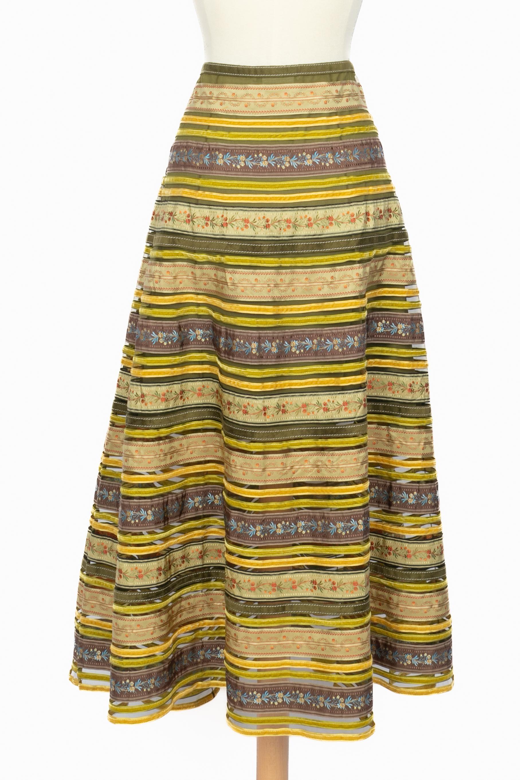 De las mujeres Falda Christian Dior Invierno 2001 en venta