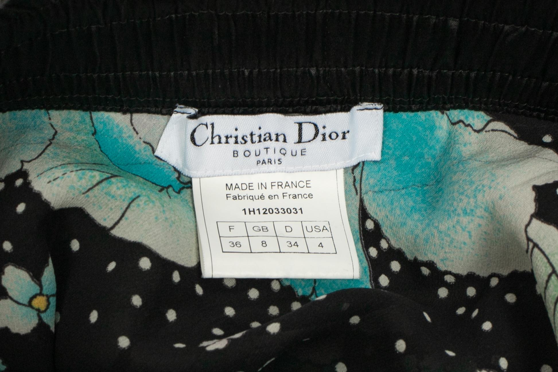 Jupe Christian Dior A Winter 2001 en vente 2