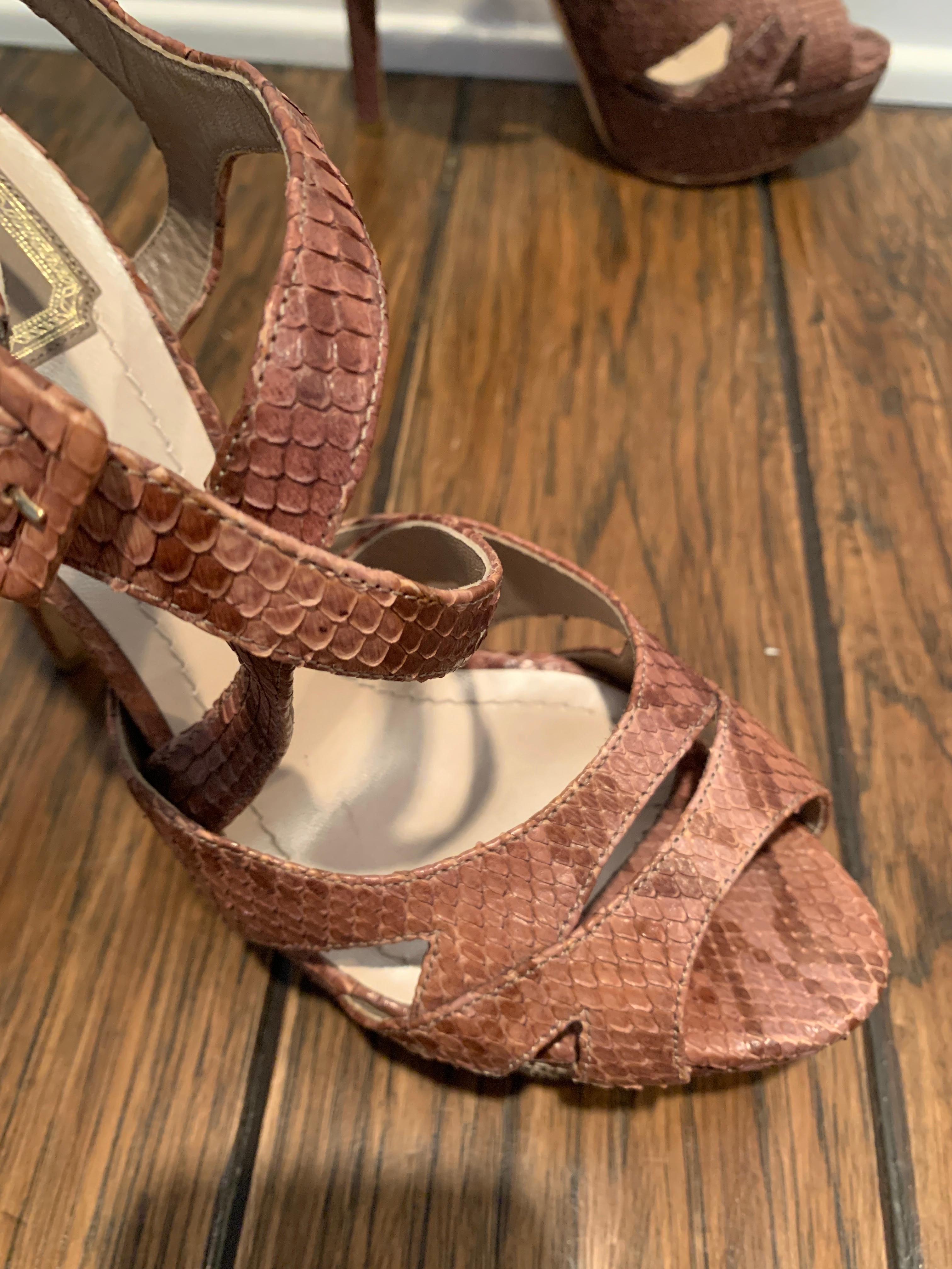 Christian Dior Snake Skin Brown Cross Strap Platforms Size 40  In Excellent Condition For Sale In Thousand Oaks, CA