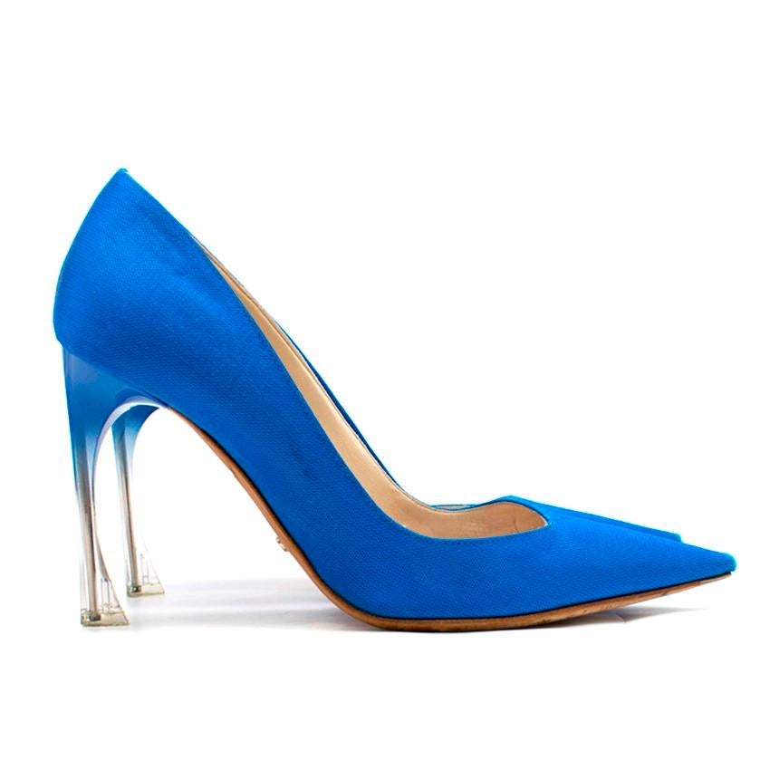 Christian Dior Blue Perspex Heel Pumps 

- Electric Blue Pumps 
- Satin Canvas 
- Curved Ombre Perspex Lucite Heel
- Pointed toe 
- Tonal stitching 

Christian Dior blue canvas pointed-toe pumps with tonal stitching, and Ombre lucite heels.

Approx: