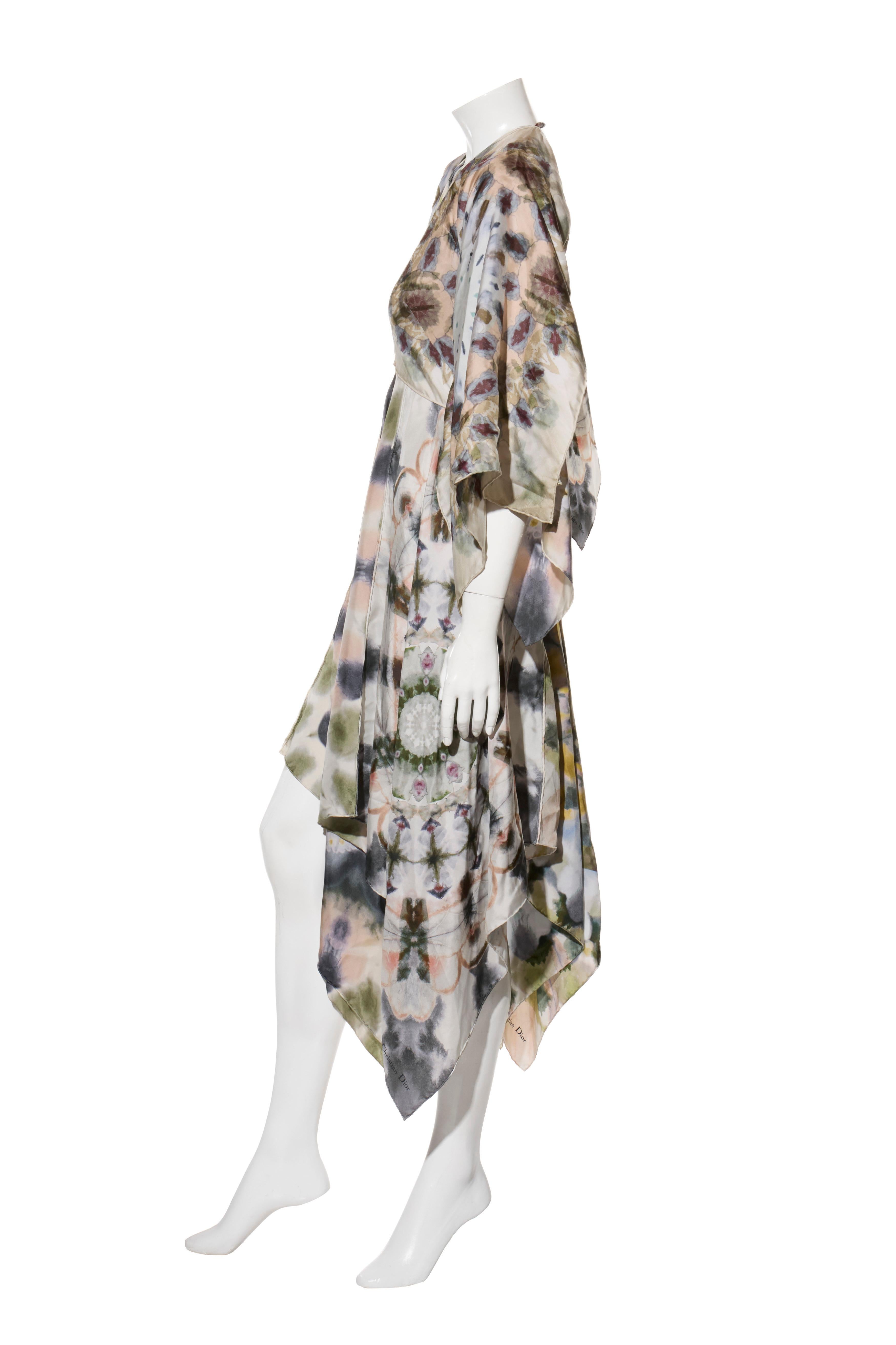 Christian Dior printemps 2019 Runway Robe en soie kaléidoscope FR 36 Excellent état - En vente à Woodland Hills, CA