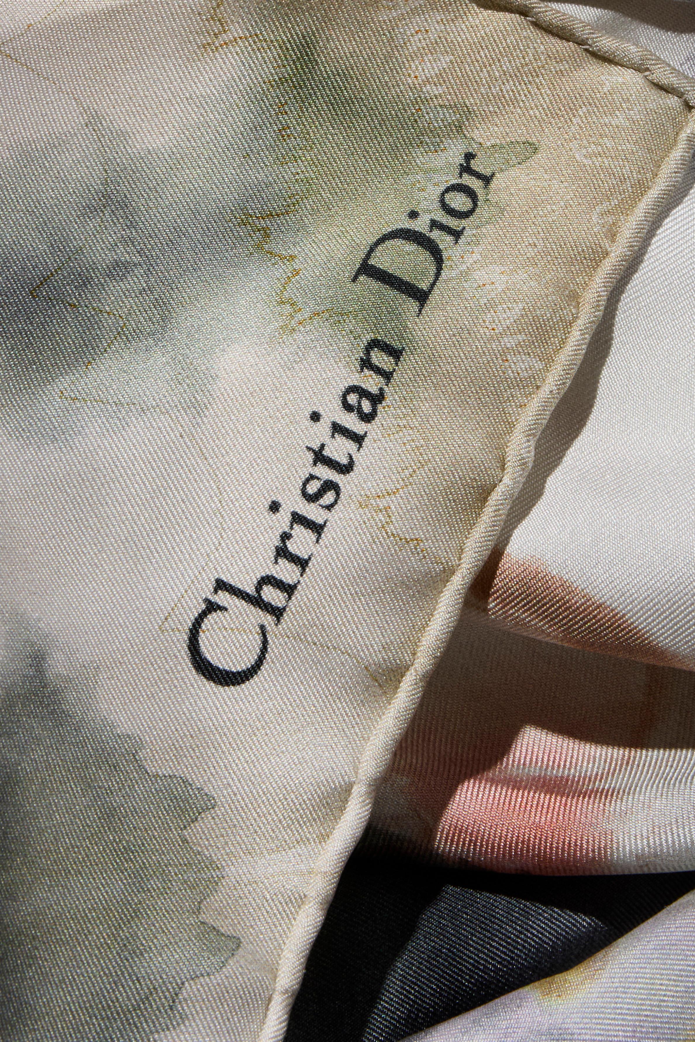 Christian Dior printemps 2019 Runway Robe en soie kaléidoscope FR 36 en vente 3