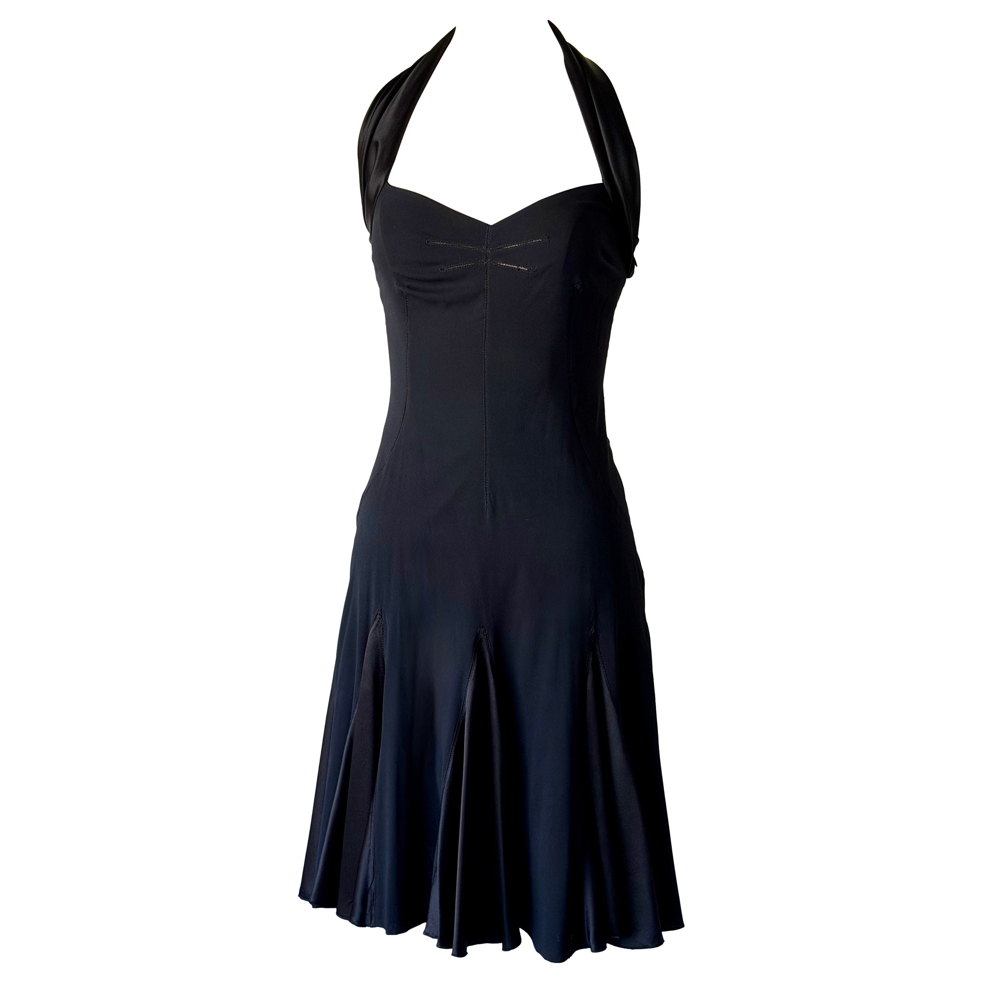 Vestido skater de seda negro de Christian Dior, colección Primavera-Verano 2003
