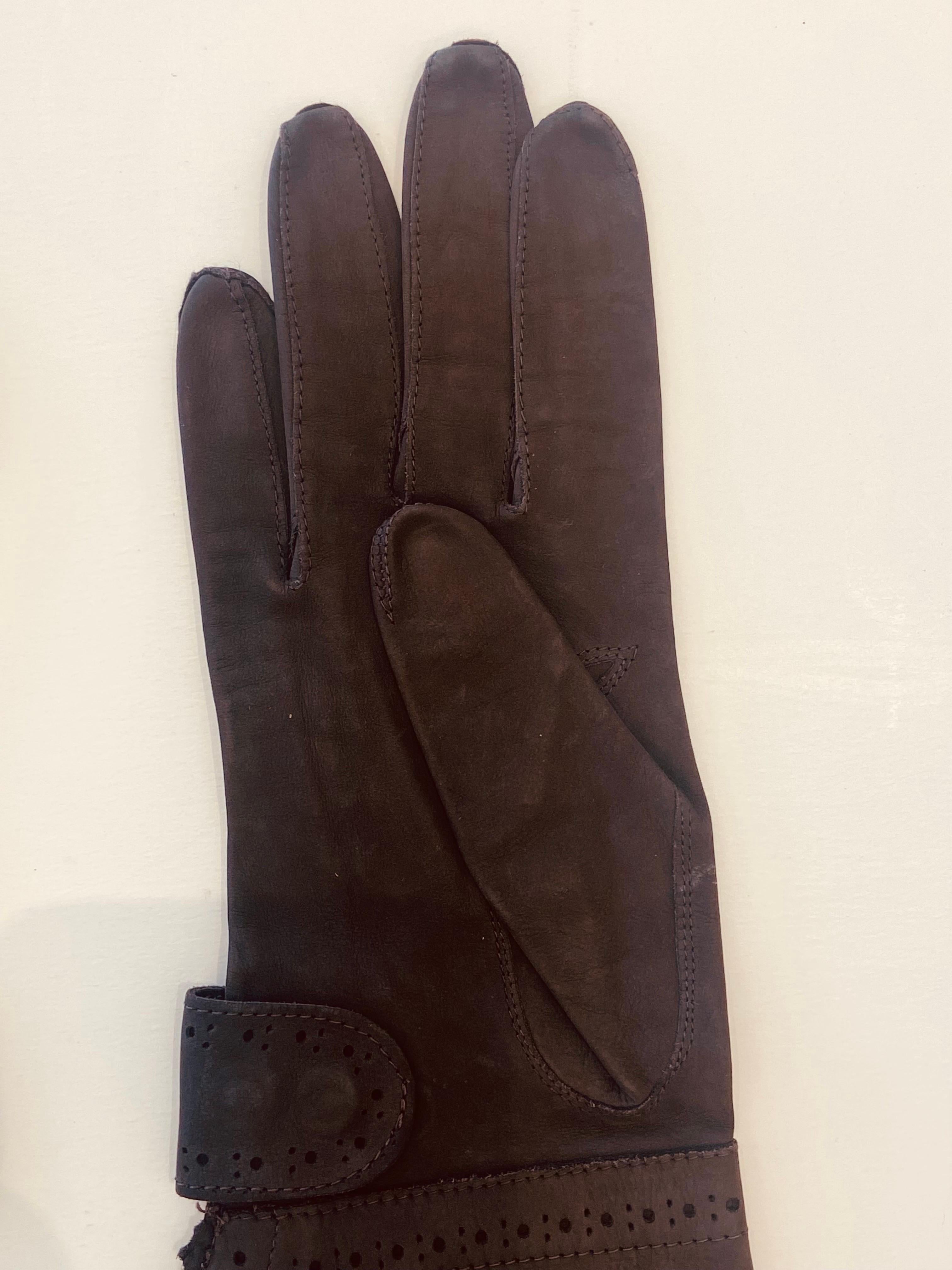 Black Christian Dior Steel Grey Suede Perforated Gauntlet Gloves 7 For Sale