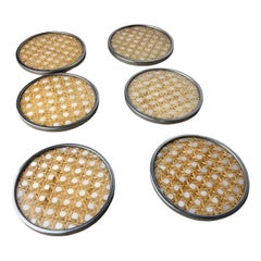 Sous-verres « Christian Dior Style » en lucite et rotin, lot de 6, Italie, vers les années 1970