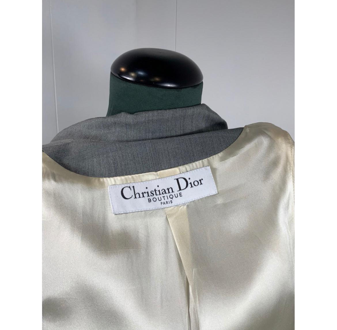 Women's or Men's Christian Dior Suit in Grey For Sale