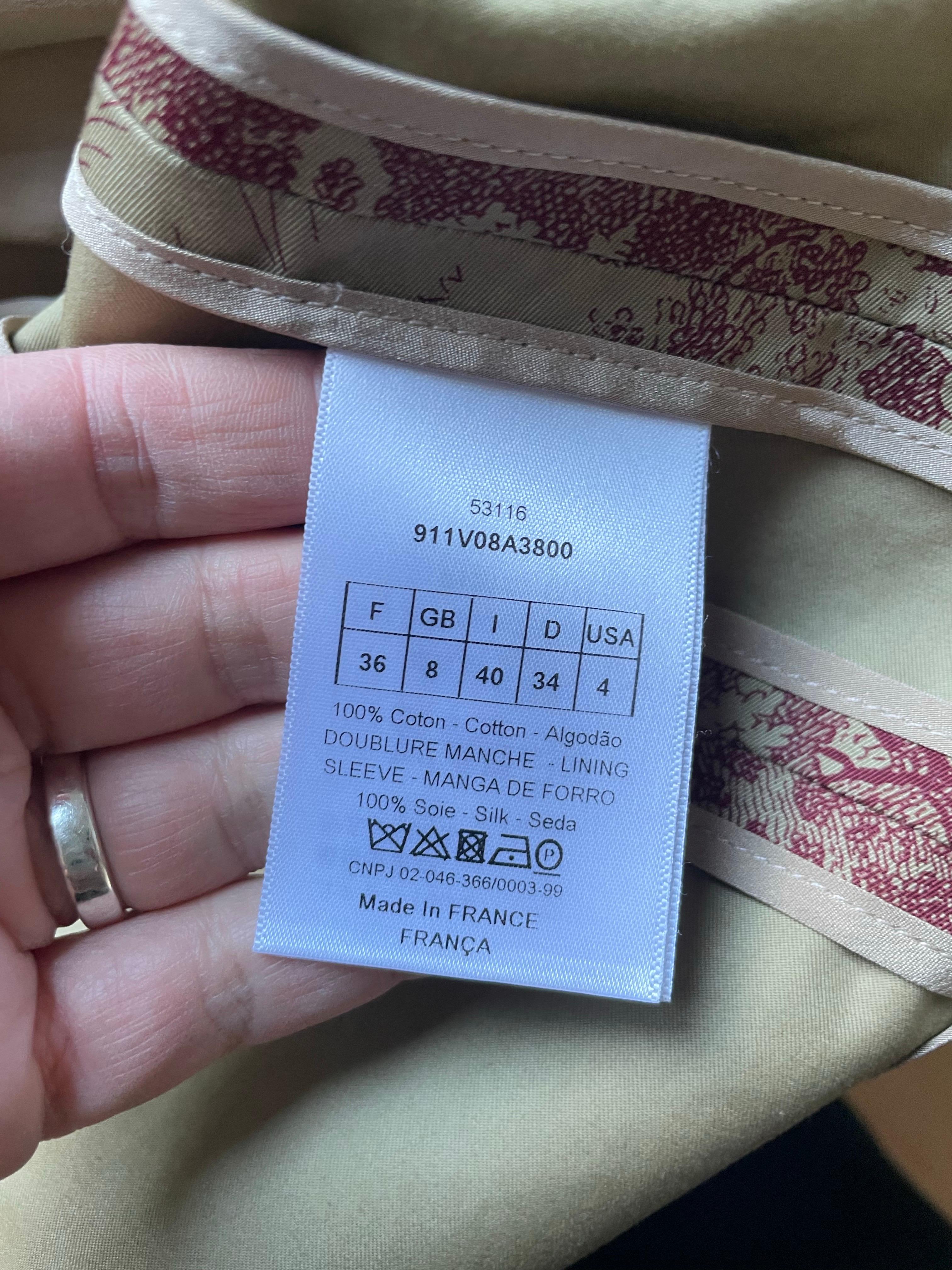 CHRISTIAN DIOR Abito pantaloni e giacca modello Bar toile de jouy in vendita 3