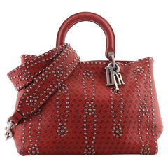 Christian Dior Sac à main Lady Dior en cuir gaufré clouté grand format