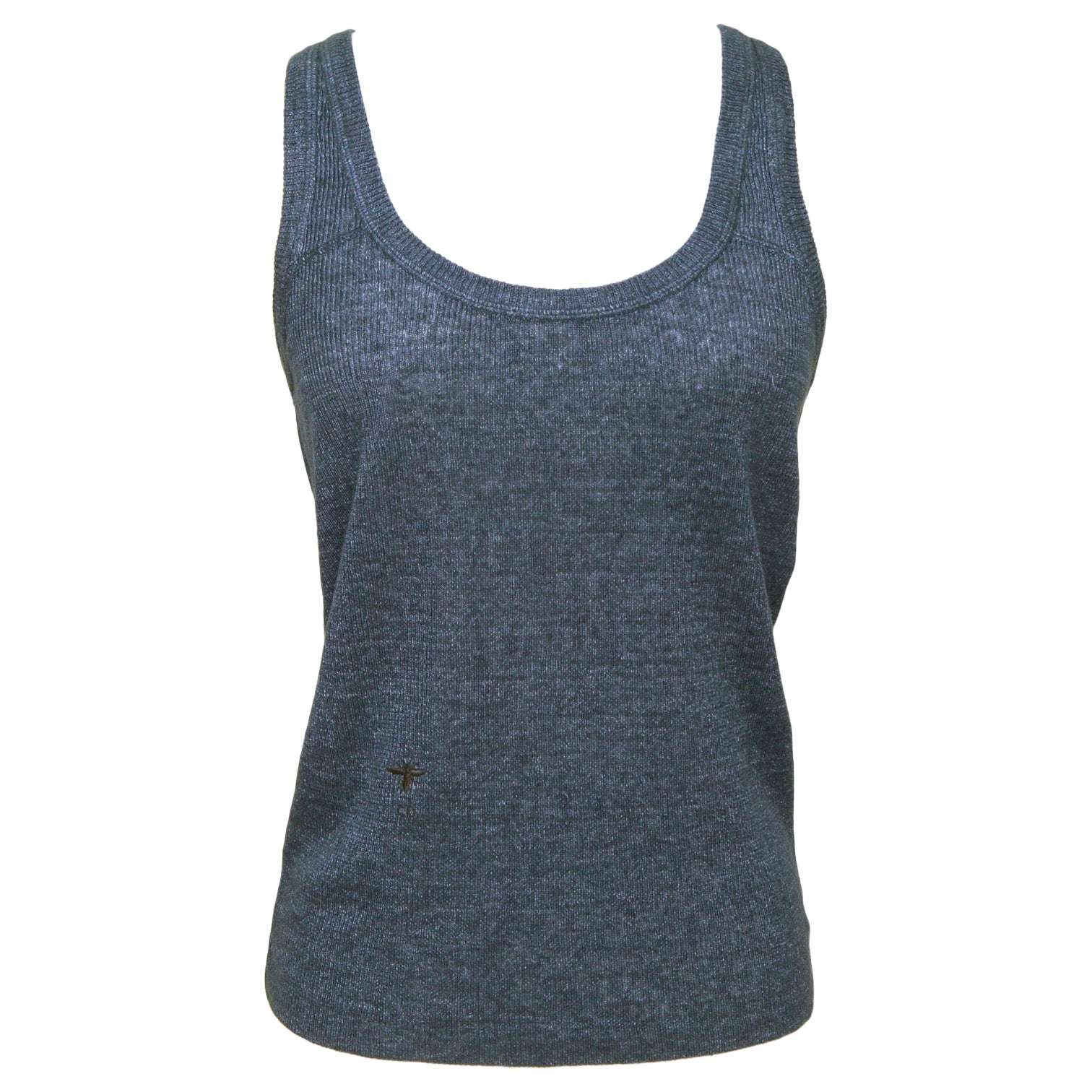 GUARANTEED AUTHENTIC CHRISTIAN DIOR NAVY SLEEVELESS KNIT TOP

Design:

- Scoop neck.
- Sleeveless.
- Slip on.

Size: 36

Material: 100% Chanvre

Measurements (Approximate laid flat, material has a good amount of give):
- Underarm to Underarm: 14