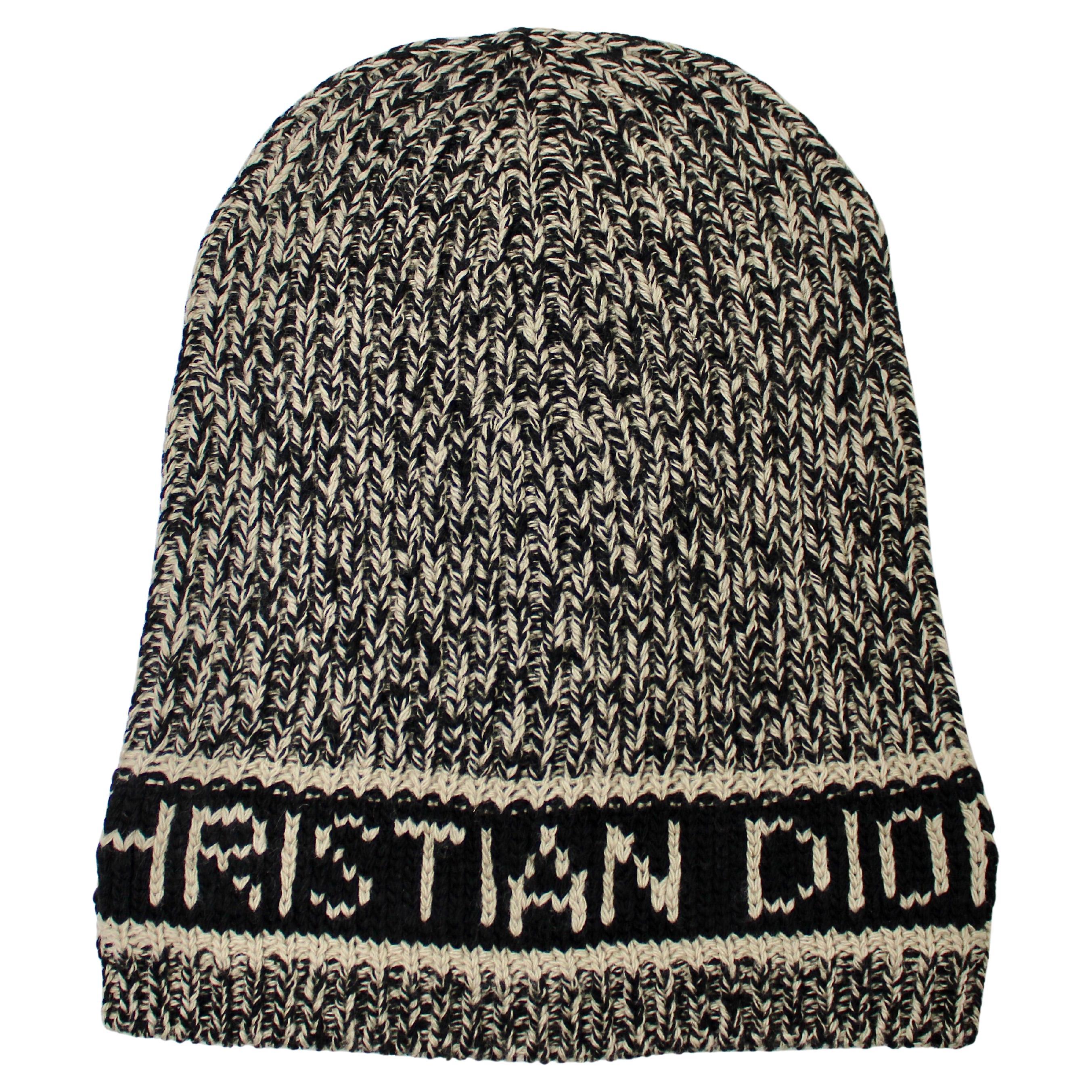 Christian Dior Tan 
Schwarz Kaschmir-Wollmischung gestrickt Logo Beanie im Angebot