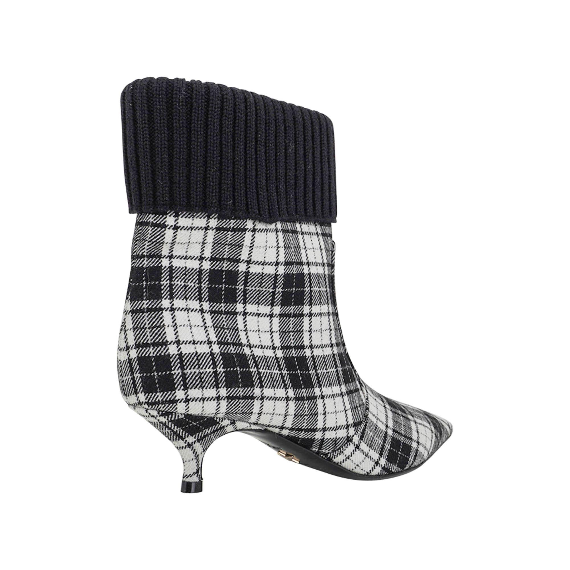 Christian Dior Tartan Beat Ankle Boot Black and White 37.5 For Sale 1