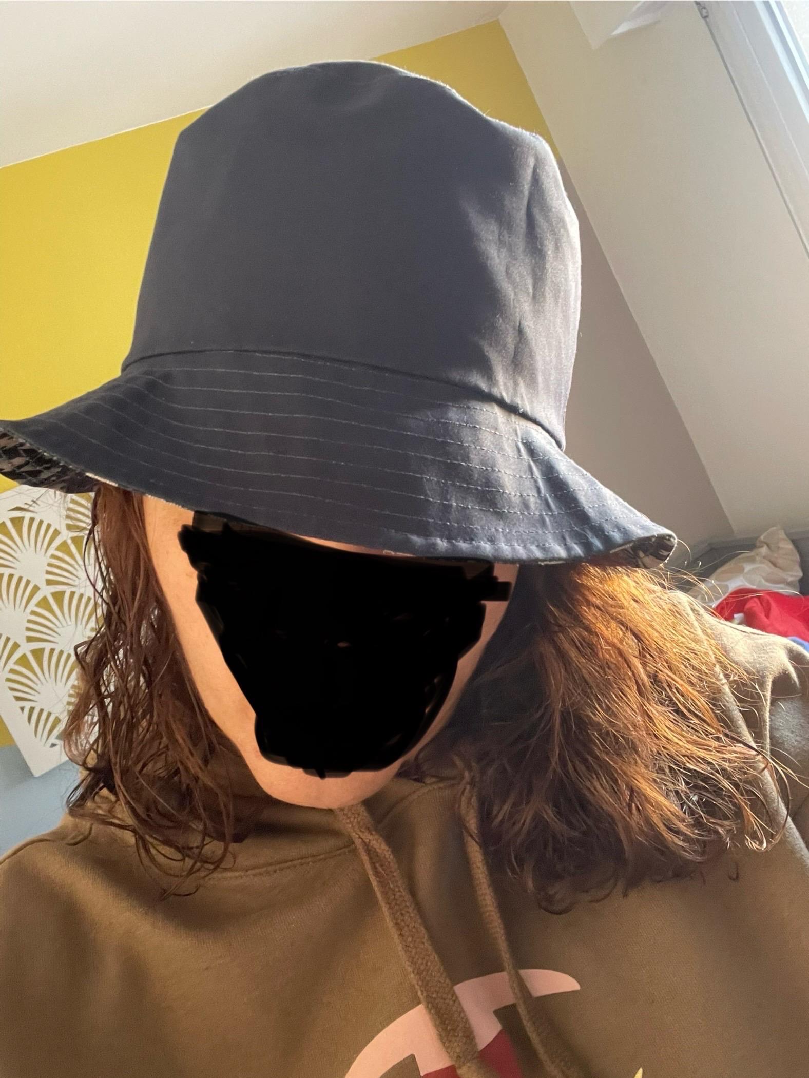 Christian Dior Cappelli Teddy Bob con monogramma obliquo In condizioni ottime in vendita a CACHAN, FR