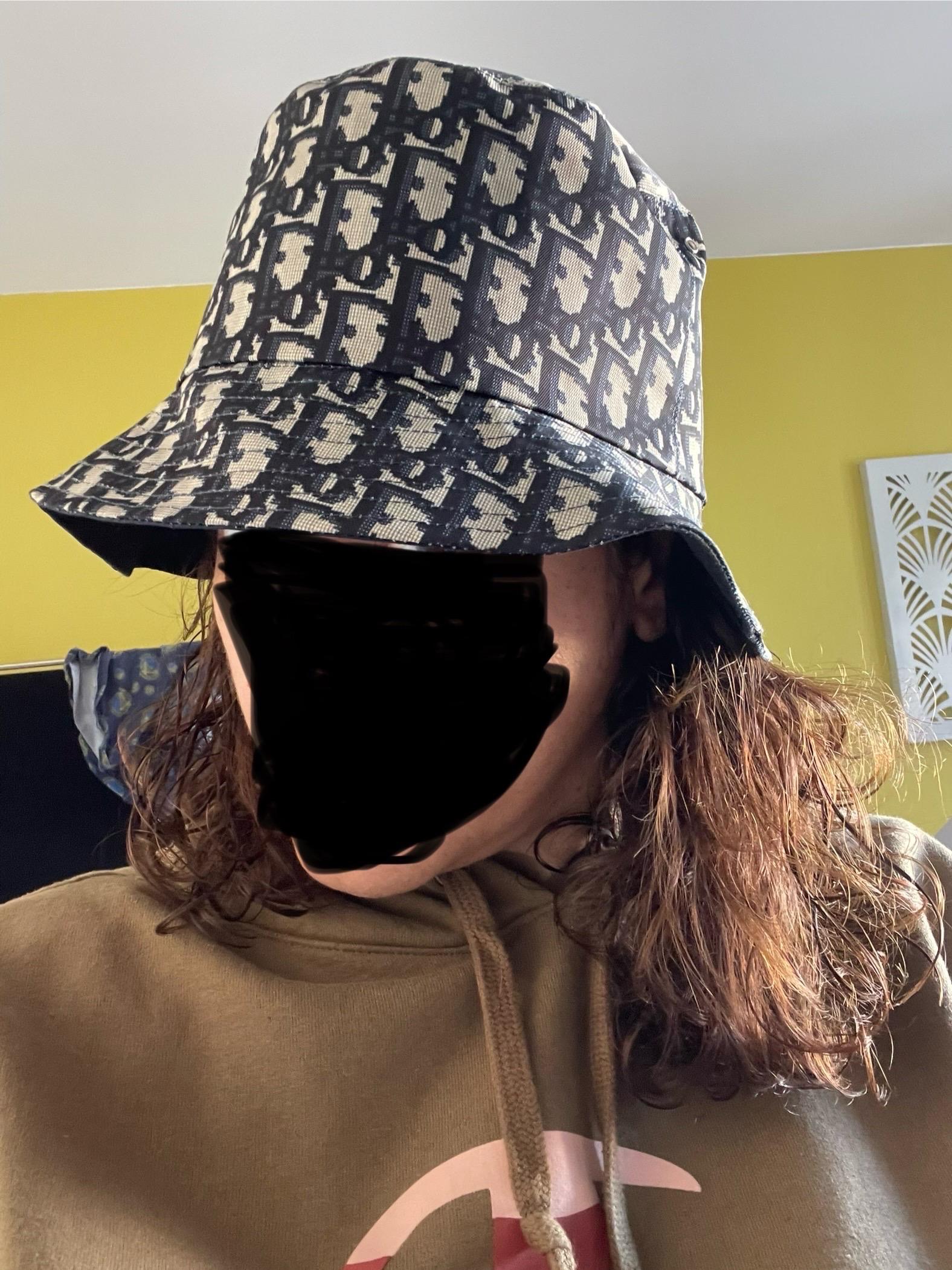 Donna Christian Dior Cappelli Teddy Bob con monogramma obliquo in vendita