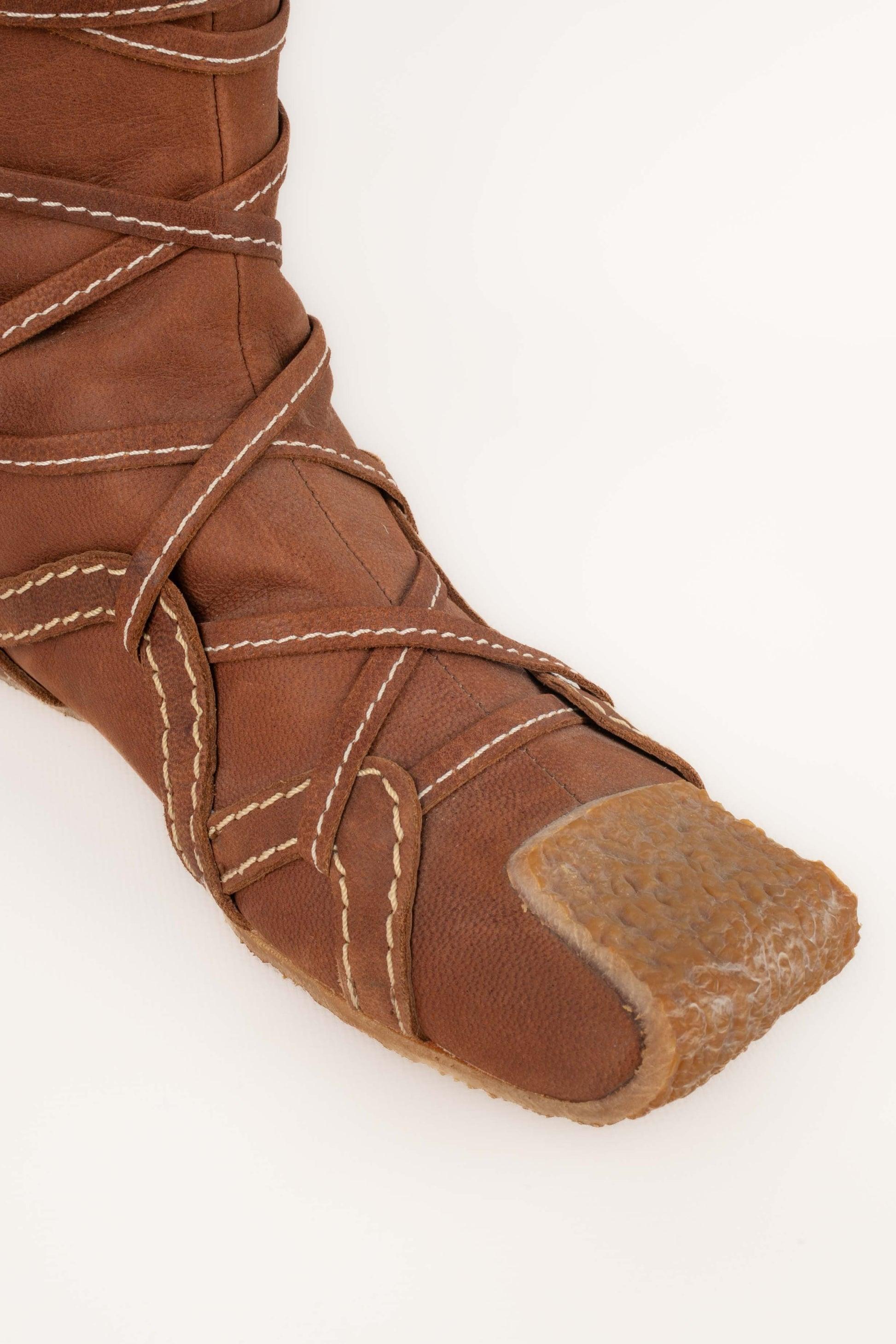 Christian Dior Topstitched Brown Leather Boots, 2002 For Sale 3