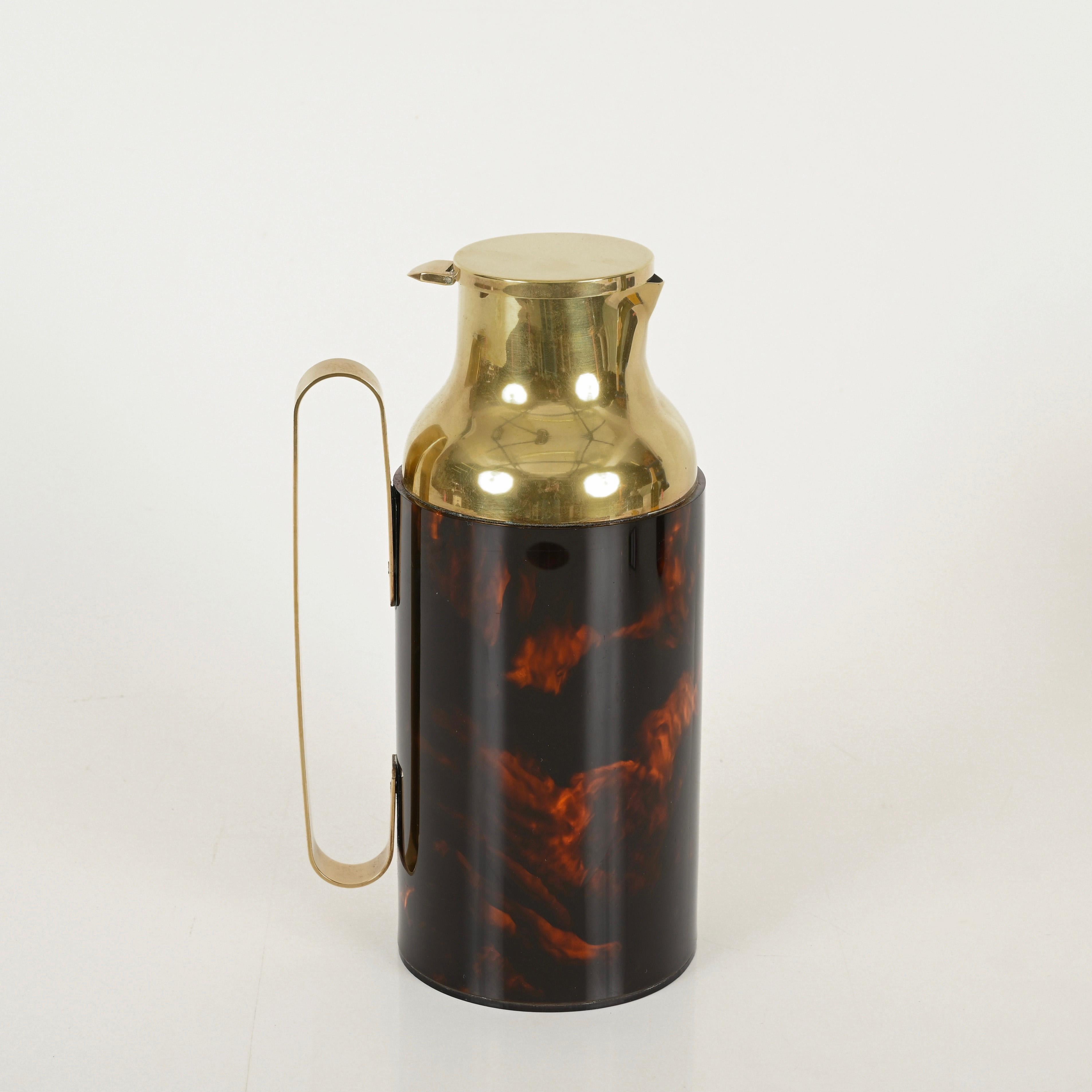 Christian Dior  Caraffa termos in lucite e ottone effetto tartaruga, Italia 1970 in vendita 3