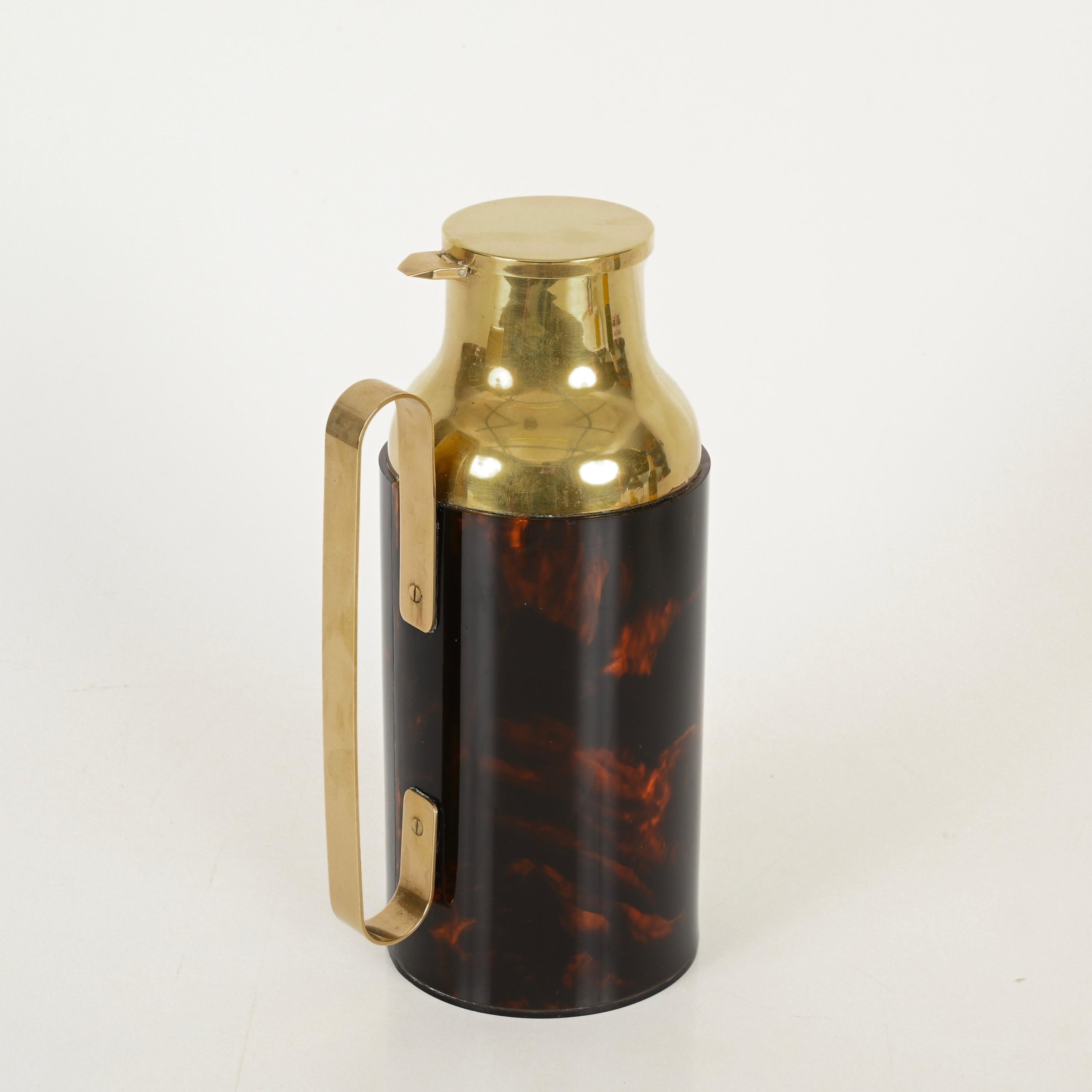 Metallo Christian Dior  Caraffa termos in lucite e ottone effetto tartaruga, Italia 1970 in vendita