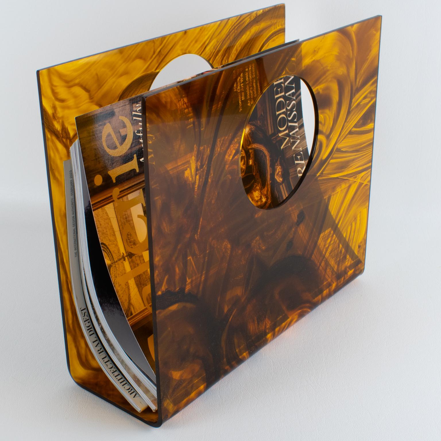 Christian Dior Tortoiseshell Lucite Magazine Holder Rack, circa 1970 For Sale 5