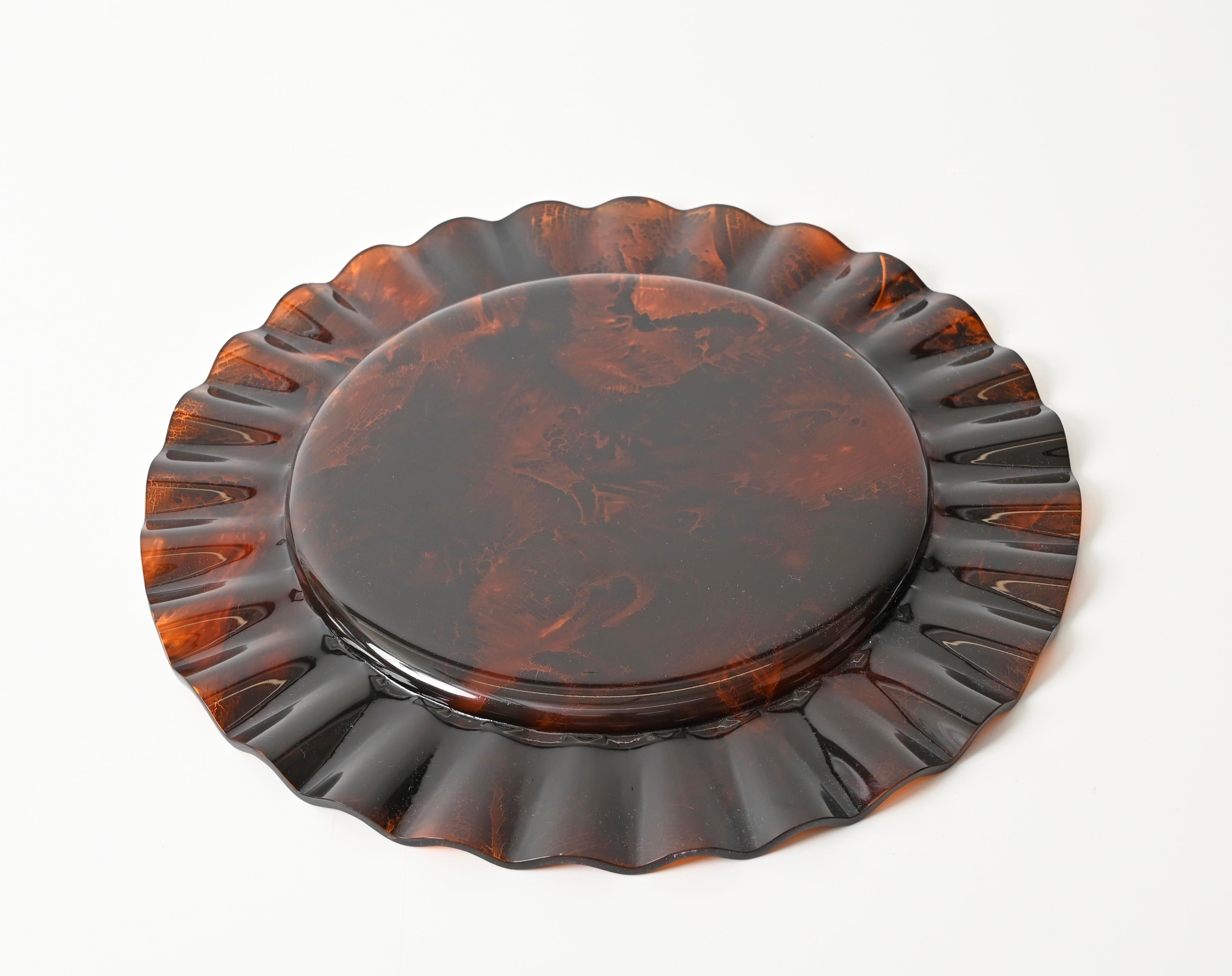 Cromo Christian Dior Vassoio da portata in lucite tartarugata o Vide-Poche grande, Italia 1970 in vendita