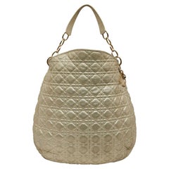 CHRISTIAN DIOR Tote Bag in Quilted Golden Fabric