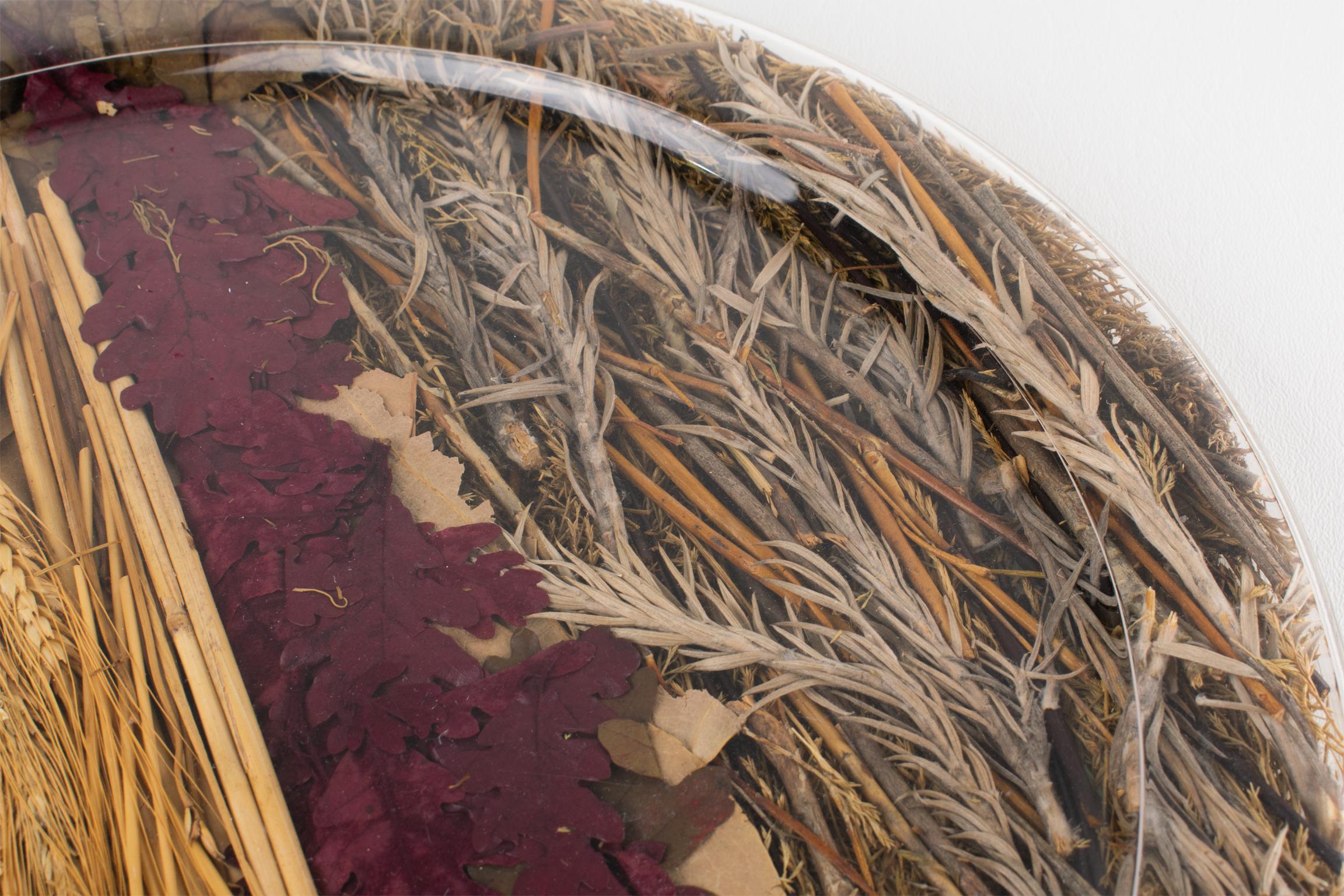 Christian Dior Tray Board Platter Lucite, Wheat and Dried Flowers, 1970s For Sale 3