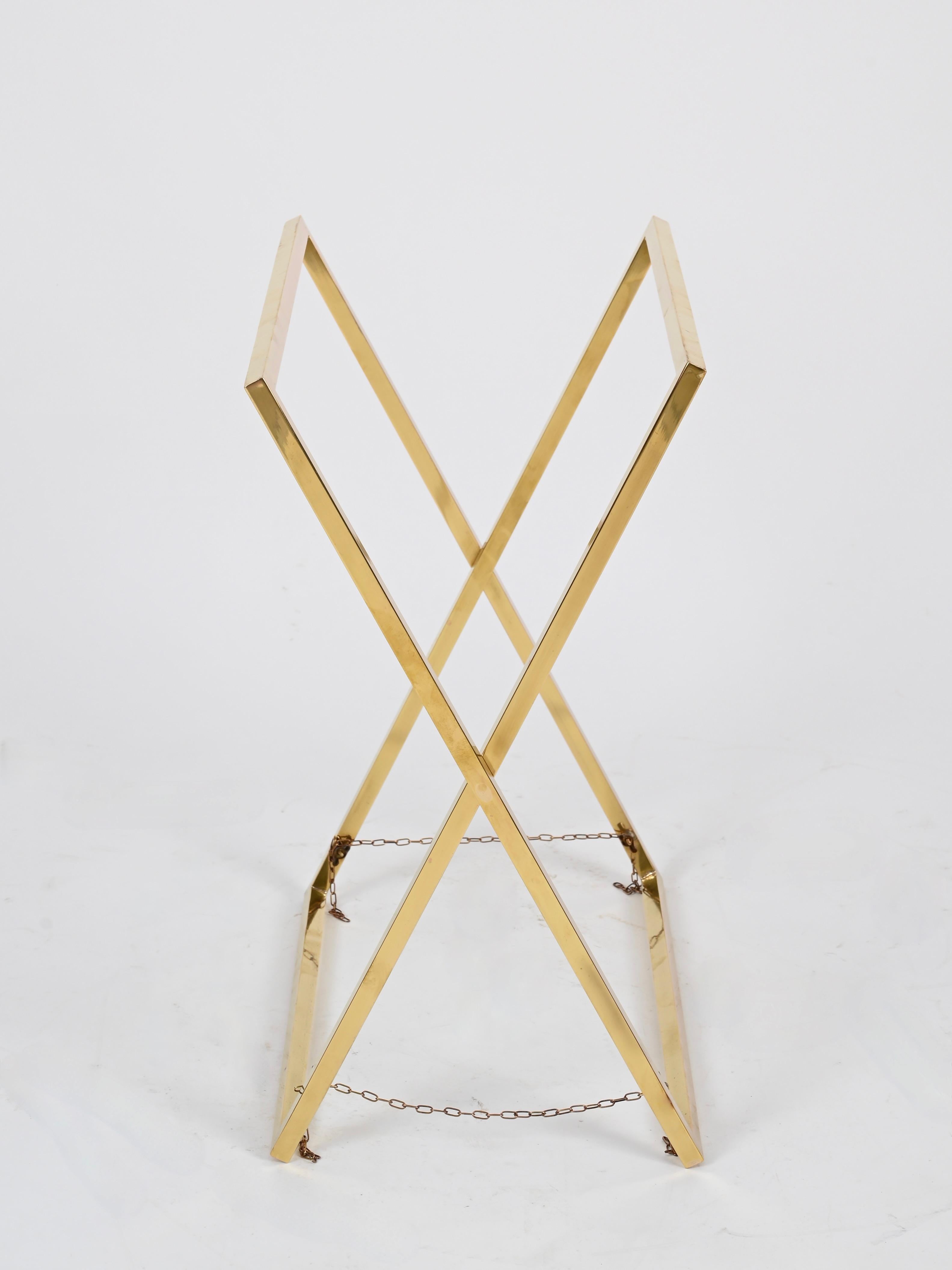 Christian Dior Tray Side Table in Gold Brass, Lucite, Vienna Straw, Italy, 1970s 7