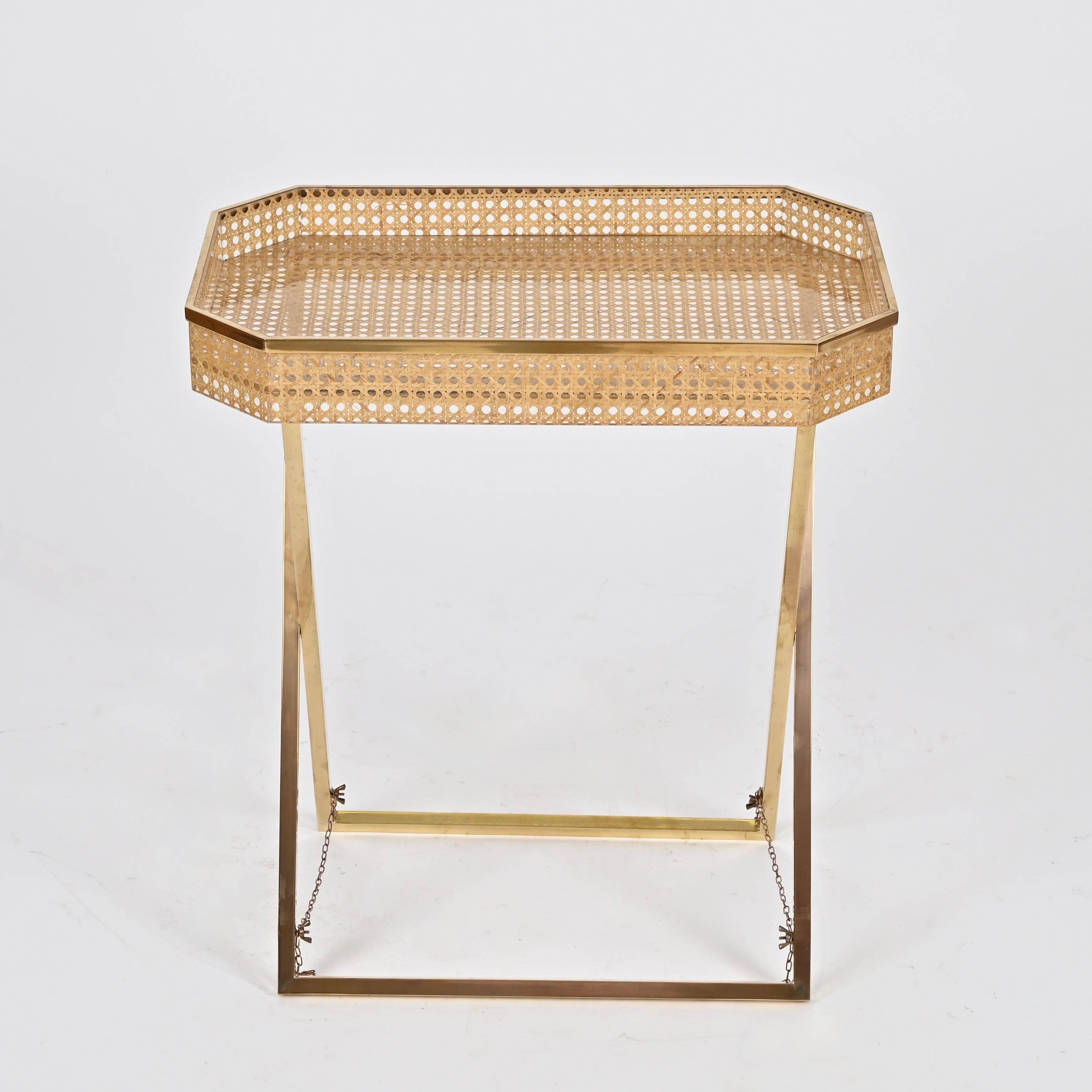 Christian Dior Tray Side Table in Gold Brass, Lucite, Vienna Straw, Italy, 1970s 1