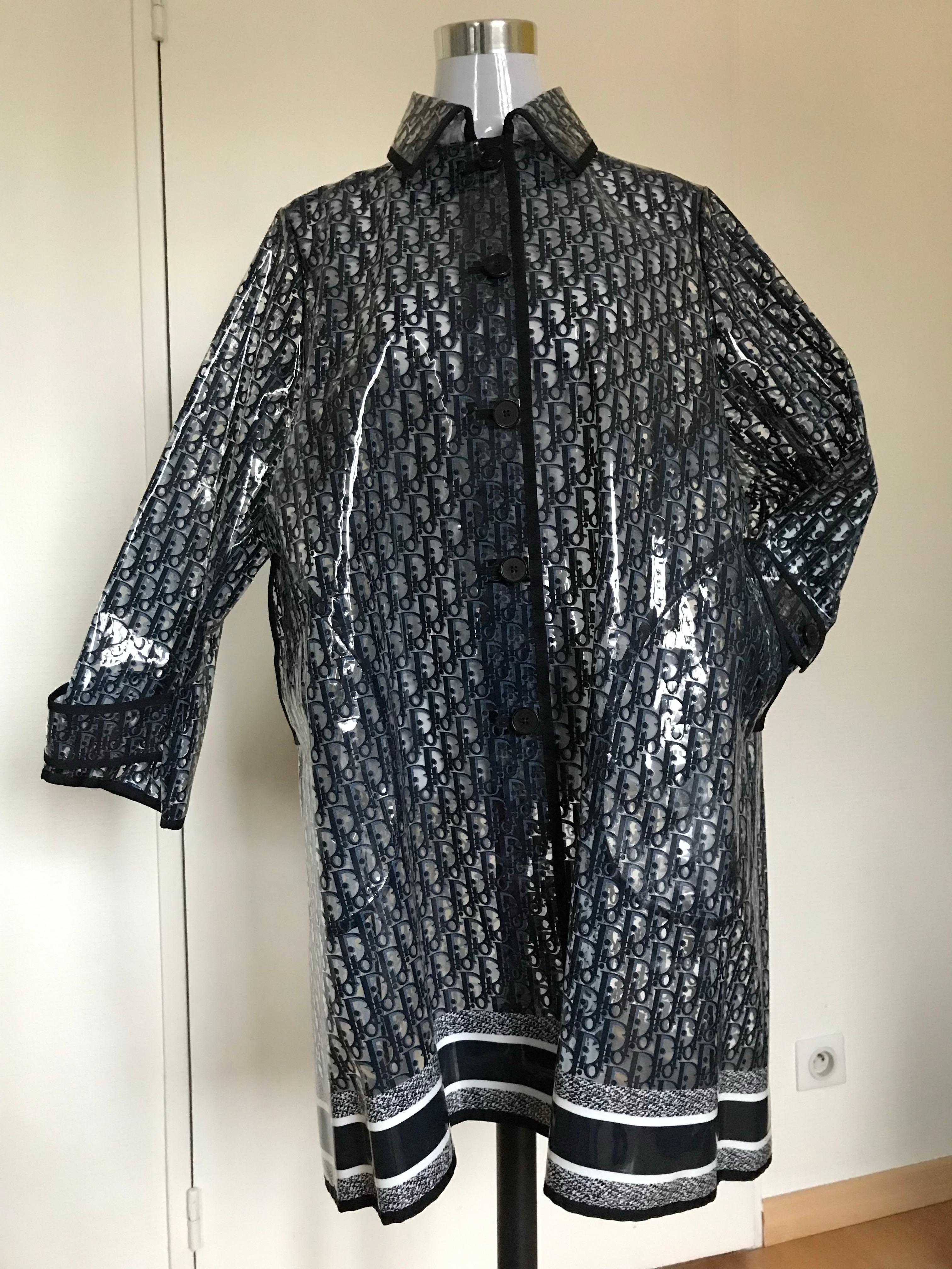 CHRISTIAN DIOR Trench parka plastique oblique logo monogramme Como nuevo en venta 3
