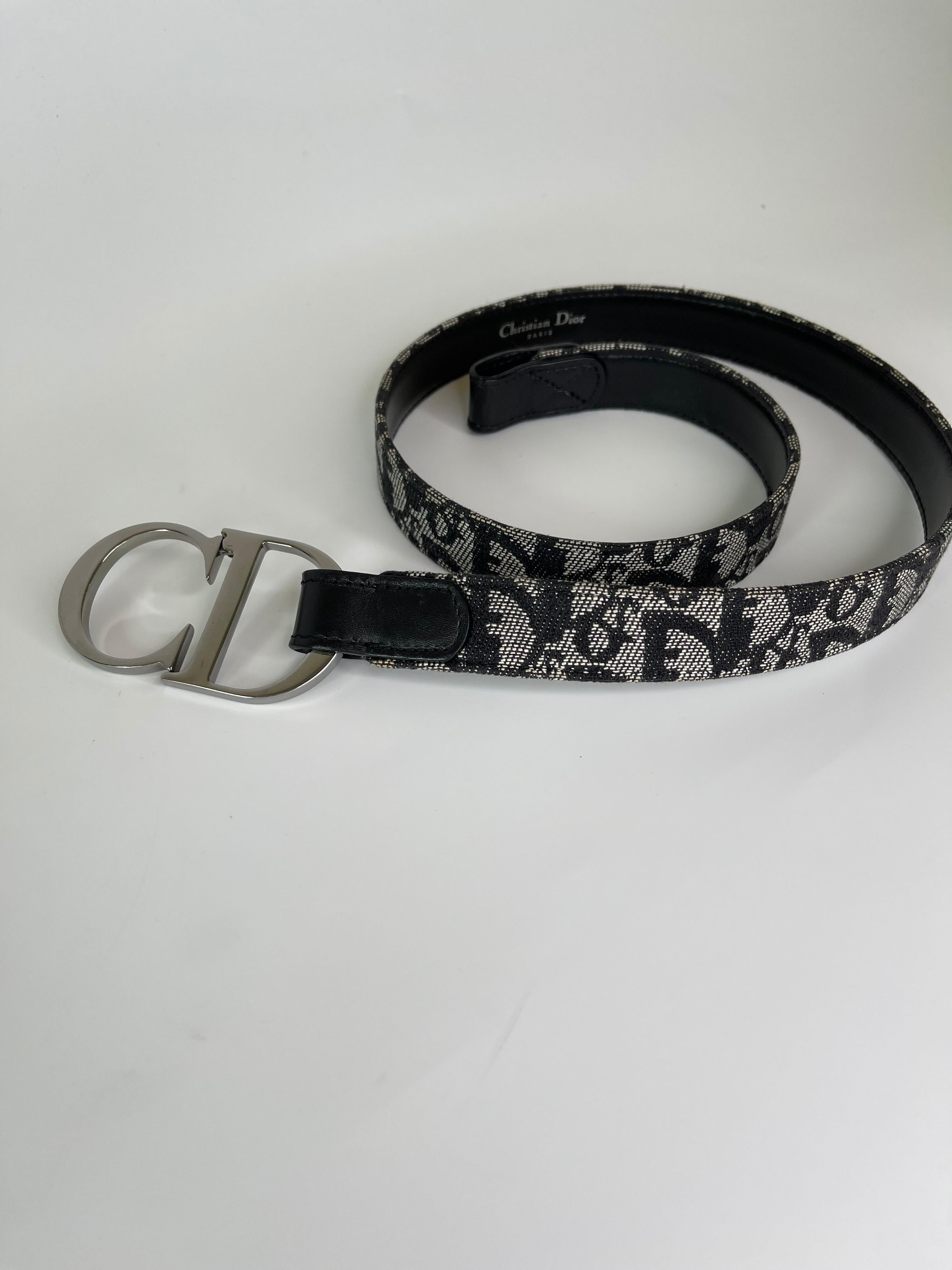 Christian Dior Trotter Pattern Black Leather Belt (Size 80/32) In Excellent Condition In Montreal, Quebec