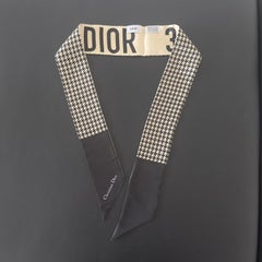Christian Dior Twilly in Silk with "30 Montaigne" Logo and Pied-de-Poule Pattern