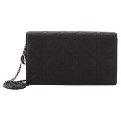 Christian Dior Ultra Matte Lady Dior Brieftasche auf Kette Pouch Cannage Steppdecke 