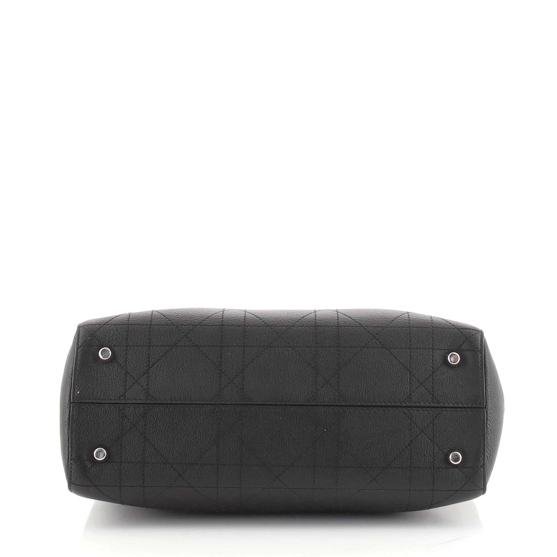 Christian Dior Ultradior Tote Cannage Stitch Grained Calfskin Medium In Good Condition In NY, NY