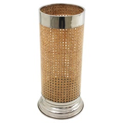 Christian Dior Umbrella Stand en rotin, lucite et chrome, France, années 1970