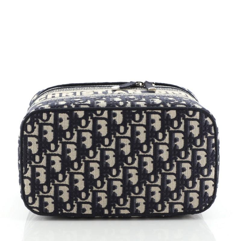 dior toiletry bag