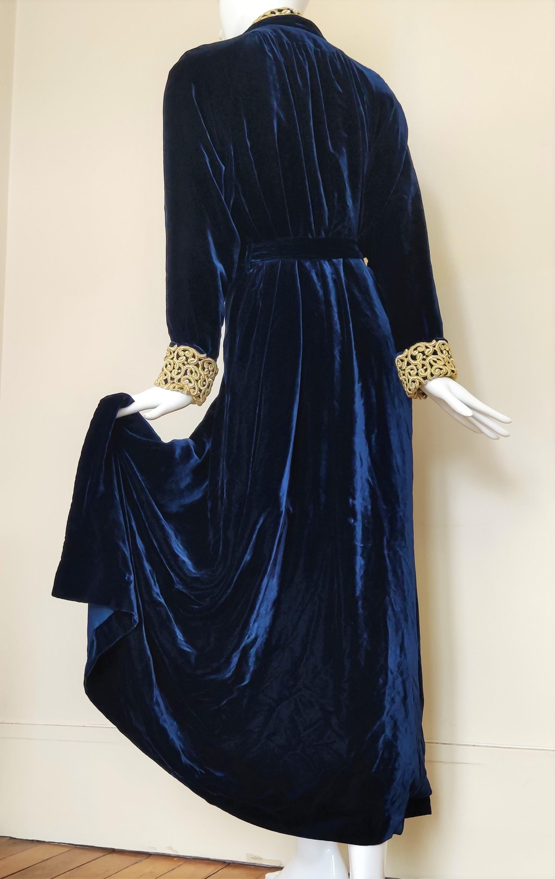 Christian Dior Velvet Velour Vintage 50s 60s 70s 80s Robe Medium Large Dress For Sale 2