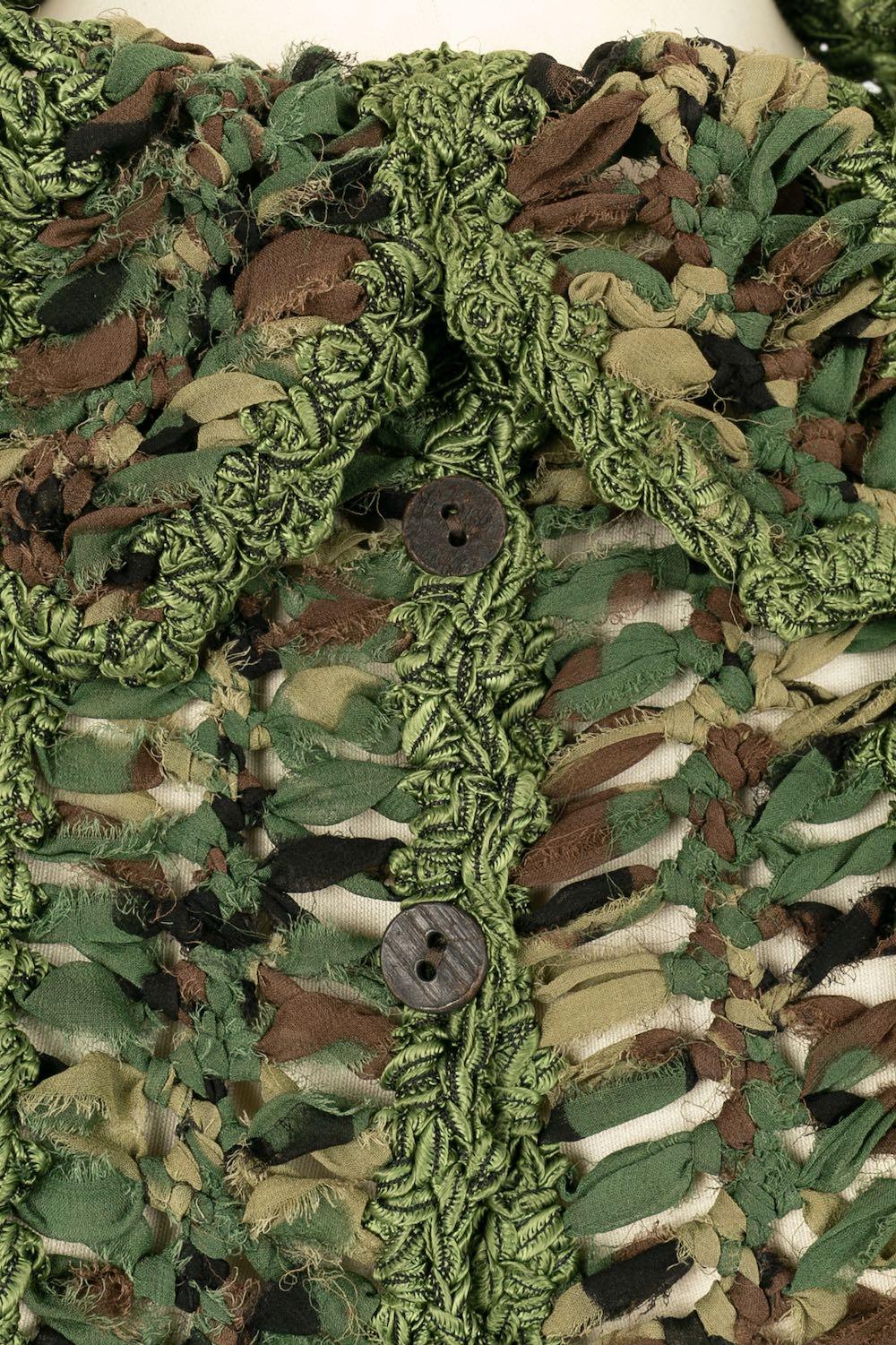 Christian Dior Weste in Grün- und Camouflage-Muster im Zustand „Hervorragend“ im Angebot in SAINT-OUEN-SUR-SEINE, FR