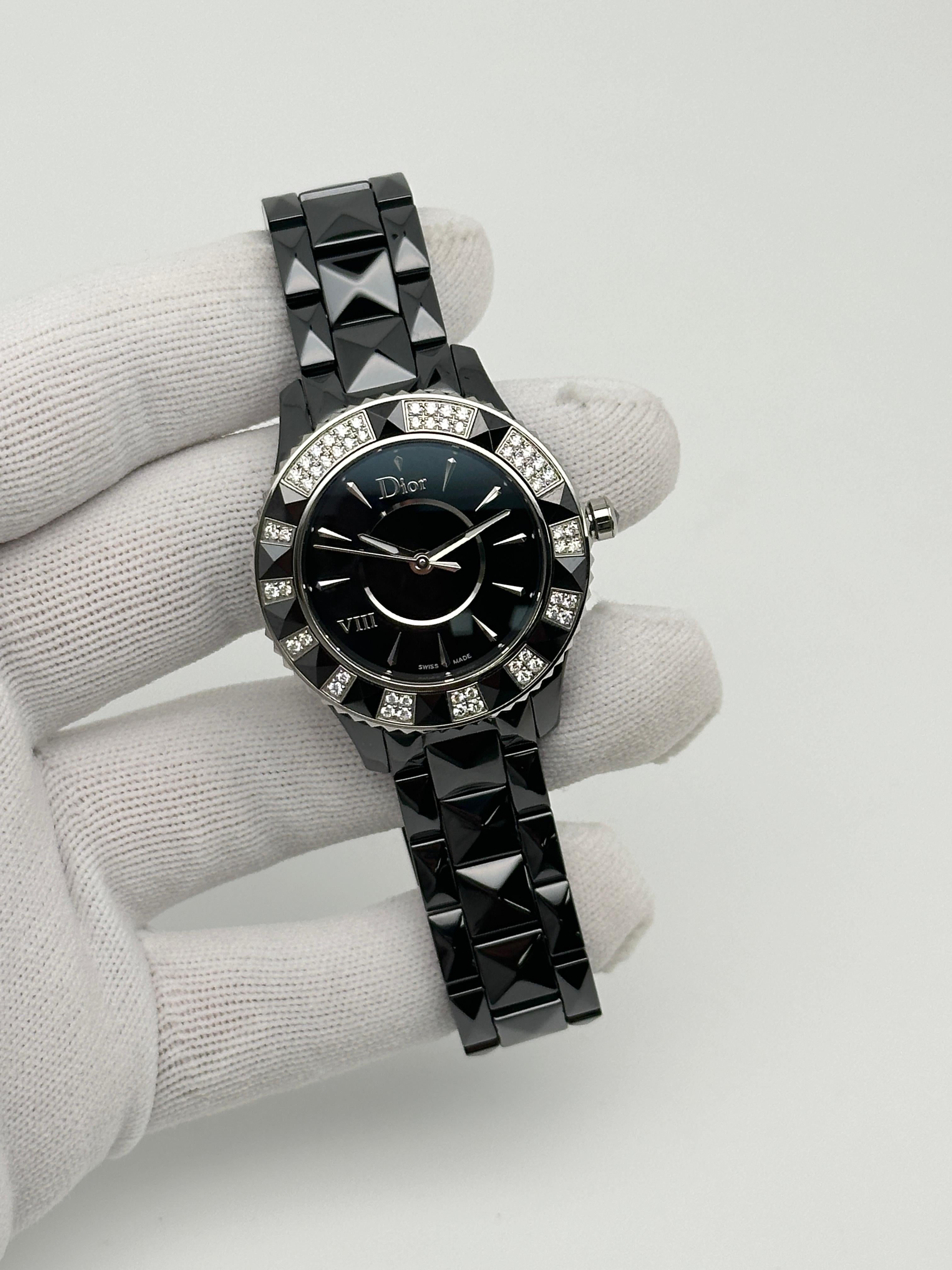 Christian Dior VIII 33mm Ceramic Diamond Black Dial Montre pour femmes CD1231E1C001 en vente 4