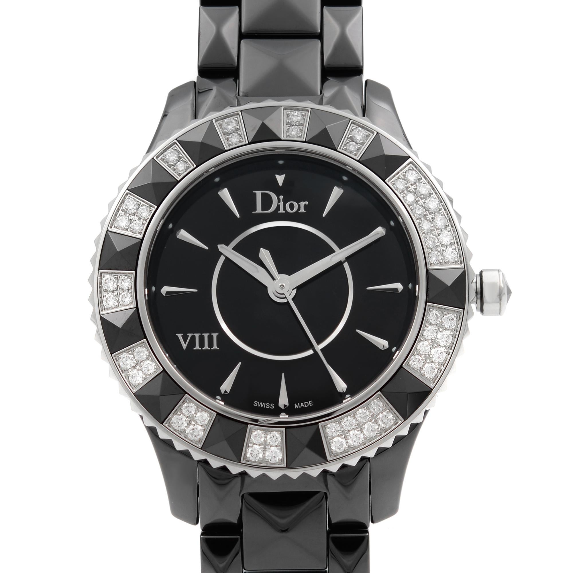 Just small in the wrist size fits for 6 Inches. Original Box and Papers are not included, comes with a Chronostore presentation box and authenticity card. Covered by a one-year Chronostore warranty.
Details:
MSRP
8900
Model