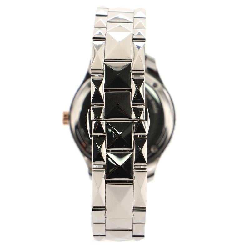 Estimated Retail Price: $6,600
Condition: Great. Minor scratches and wear throughout.
Accessories: Box
Measurements: Case Size/Width: 32mm, Watch Height: 9mm, Band Width: 14mm, Wrist circumference: 7.0